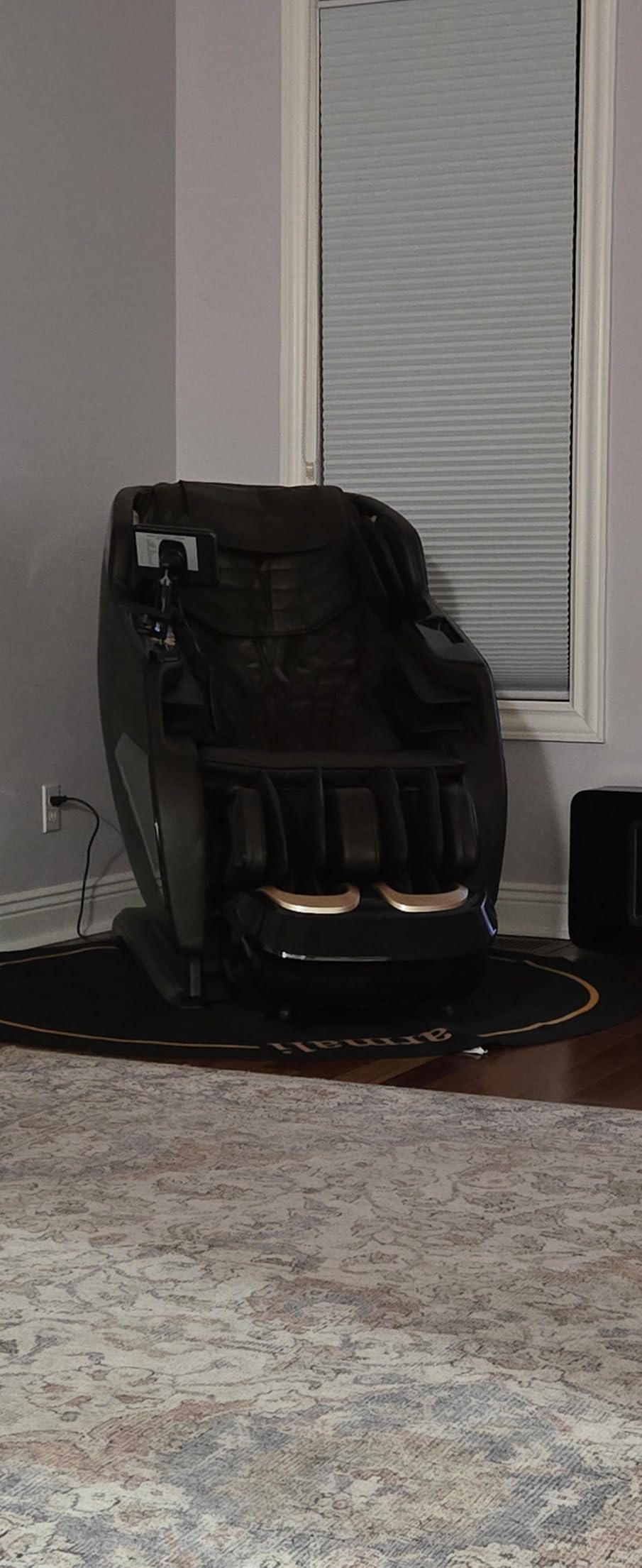 4D Massage Chairs Full Body,Zero Gravity SL-Track Shiatsu Massage Chair Recliner,Core Heating,20 Massage Techniques,Deep Yoga Stretch,Foot Rollers, Ai Voice,Touch Screen,Wireless Charging customer photo 2