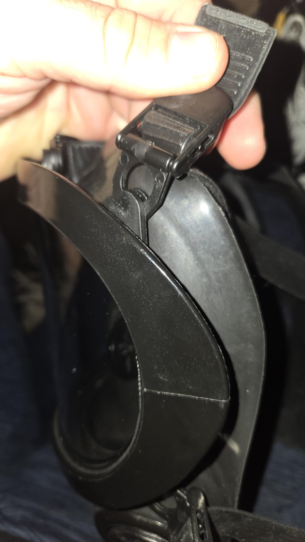 Parcil Distribution CS-100 Full-Face Respirator - Class 3 - Survival & Chemical Respirator Mask - 6-Point Harness & Dual 40mm NATO customer photo 1