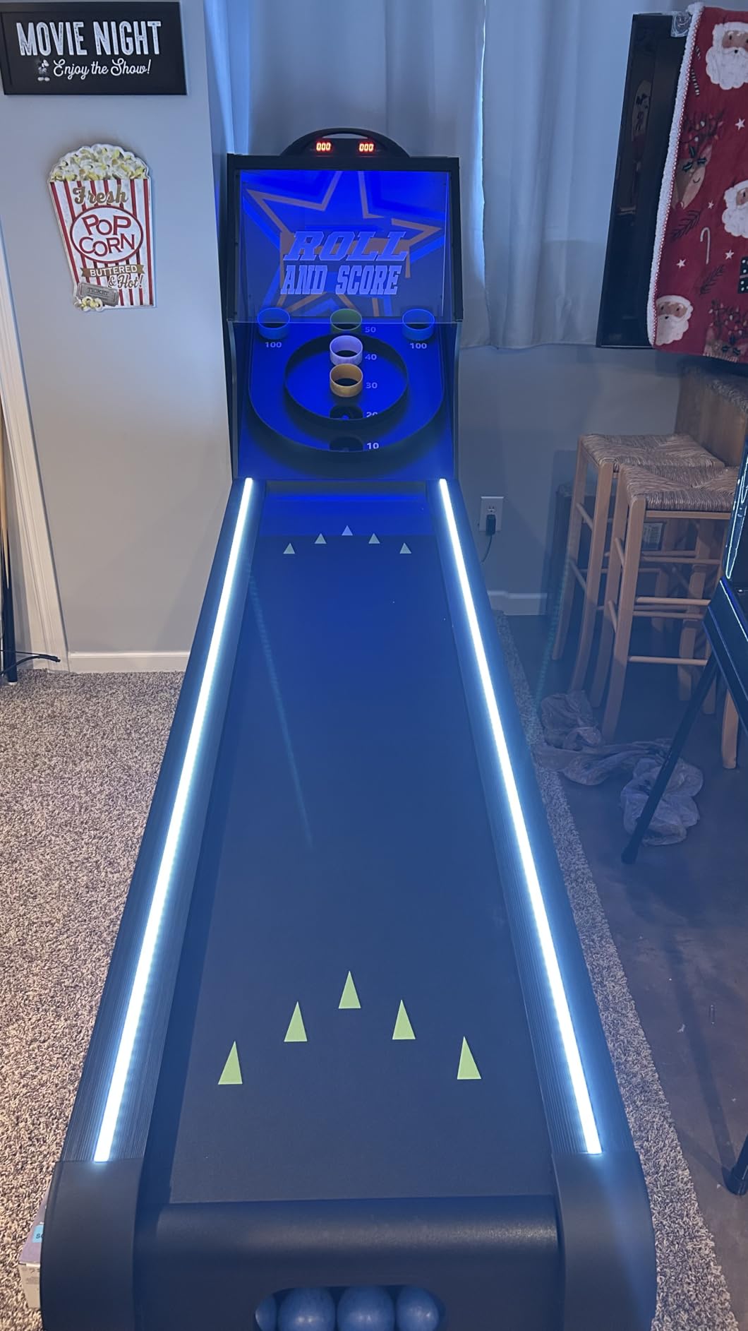 VEVOR Roll and Score Classic Arcade GameTable, Sky Ball Table Machine, LED ElectronicScorer & Track Lighting, Sound, Automatic BallReturn, Home Recreation Game Room customer photo 1