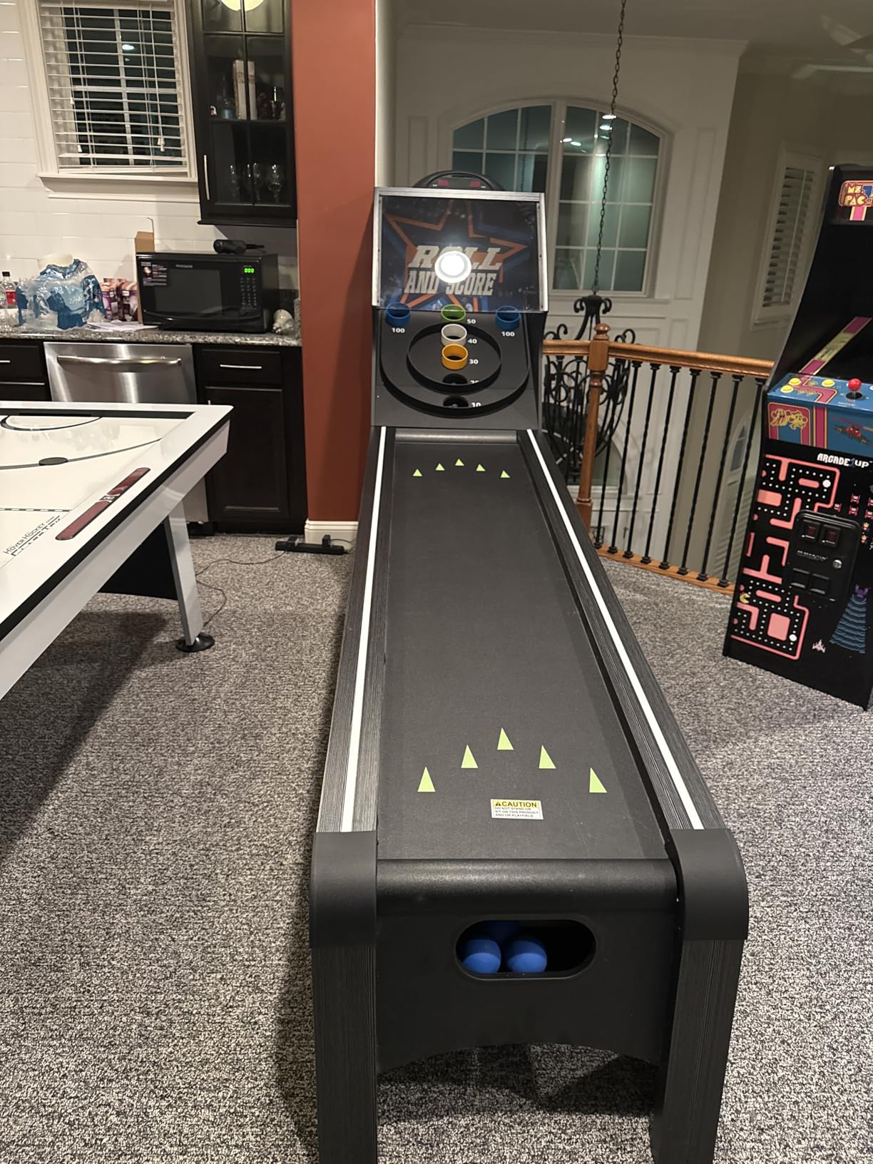 VEVOR Roll and Score Classic Arcade GameTable, Sky Ball Table Machine, LED ElectronicScorer & Track Lighting, Sound, Automatic BallReturn, Home Recreation Game Room customer photo 2