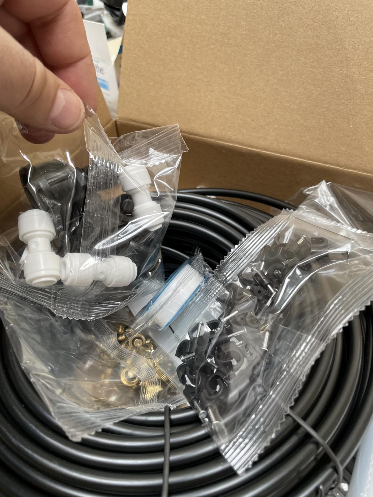 85FT Mister for Outside Patio Misting Cooling System, 85FT (26M) Misting Line+26 Brass Mist Nozzles+Water Filter, Outdoor Mister System for Garden Greenhouse Trampoline Waterparke customer photo 1