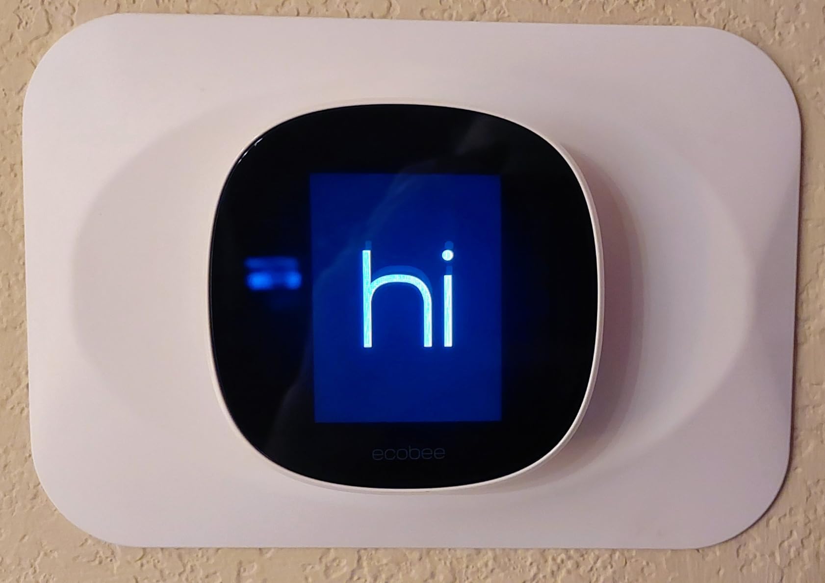 ecobee Smart Thermostat Essential - Energy Star Certified programmable Wi-Fi Thermostat - Works with Siri, Alexa, and Google Assistant customer photo 2