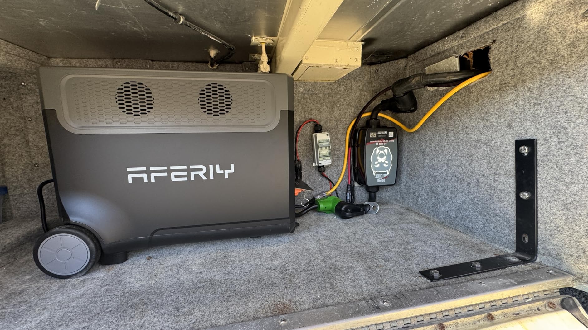 AFERIY 3840Wh Portable Power Station,120V AC Outlets x 5,2.5H Fast Charge,3600W(Peak 7200W),LiFePO4 Battery Power Station,Solar Generator for Home,Outdoor Camping,Power Outage,Camping,RV,Emergencies customer photo 2