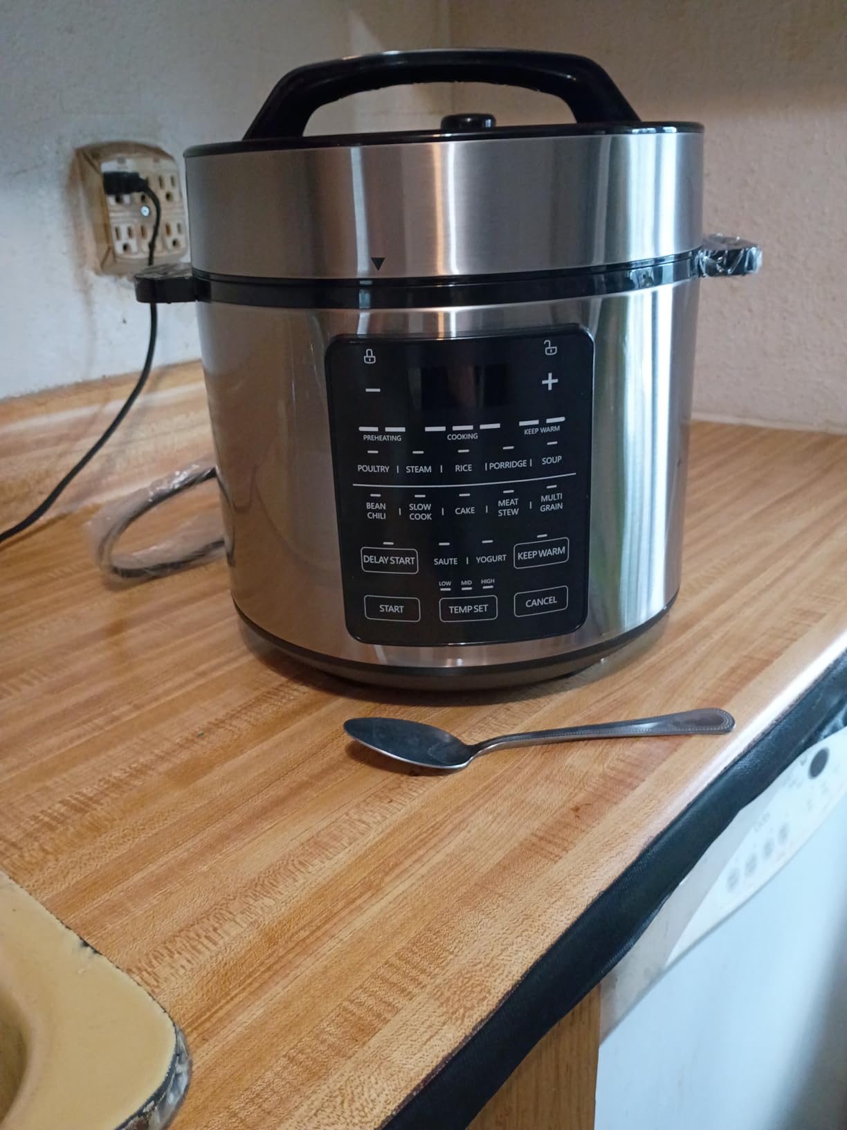 DUMOS 12-in-1 Electric Pressure Cooker 6 QT Stainless Steel Multi Cooker Electric for Pressure, Rice, Steamer, Yogurt Maker, Slow Cook, Meat Stew, Cake, Porridge, Multigrain, Sliver customer photo 1