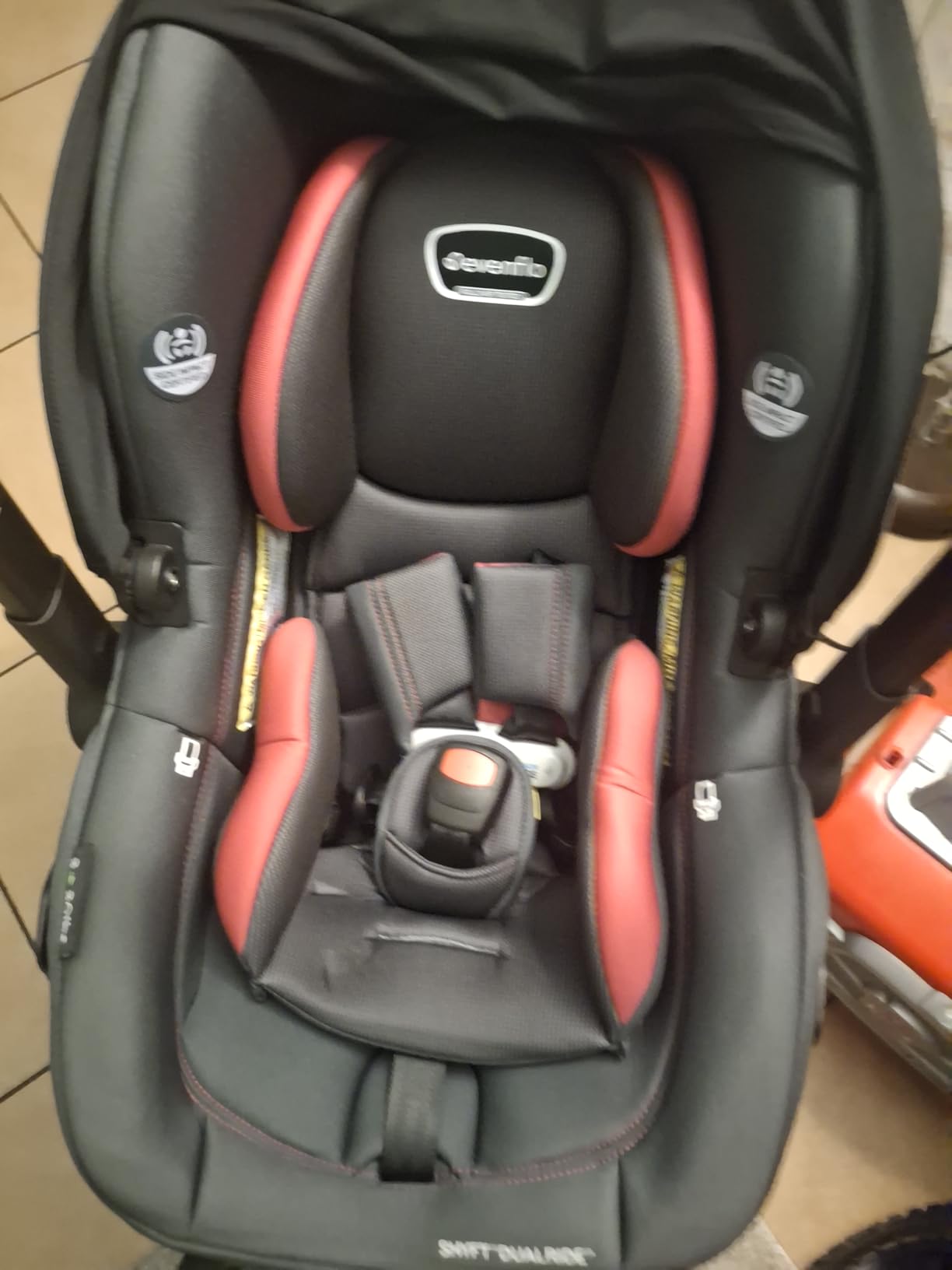 Evenflo Shyft DualRide Infant Car Seat Stroller Combo with Carryall Storage (Boone Gray) customer photo 1