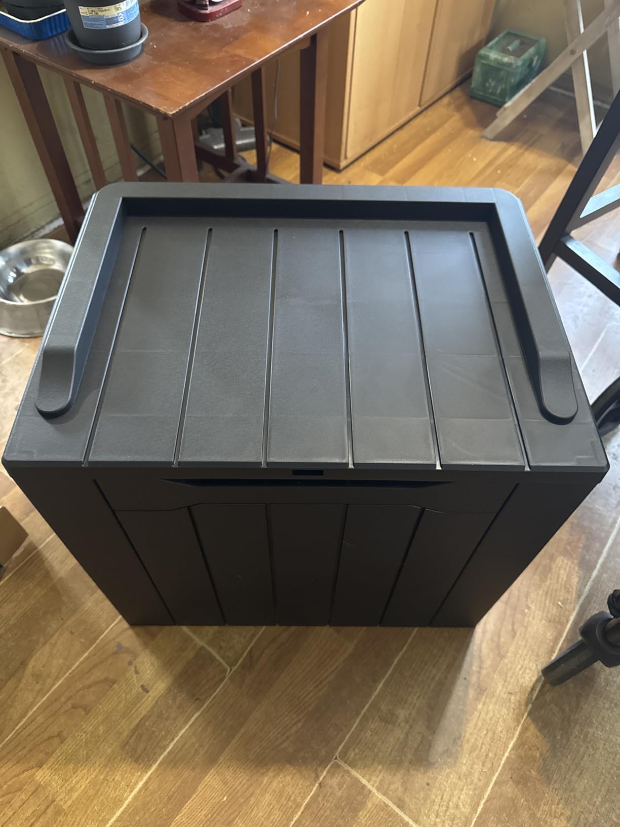 Devoko 78 Gallon Deck Box, Waterproof Resin Outdoor Storage Box for Outside and Patio, Outdoor Storage Bench Lockable for Patio Furniture, Garden Tools and Pool Supplies (Black, 78 Gallon) customer photo 1