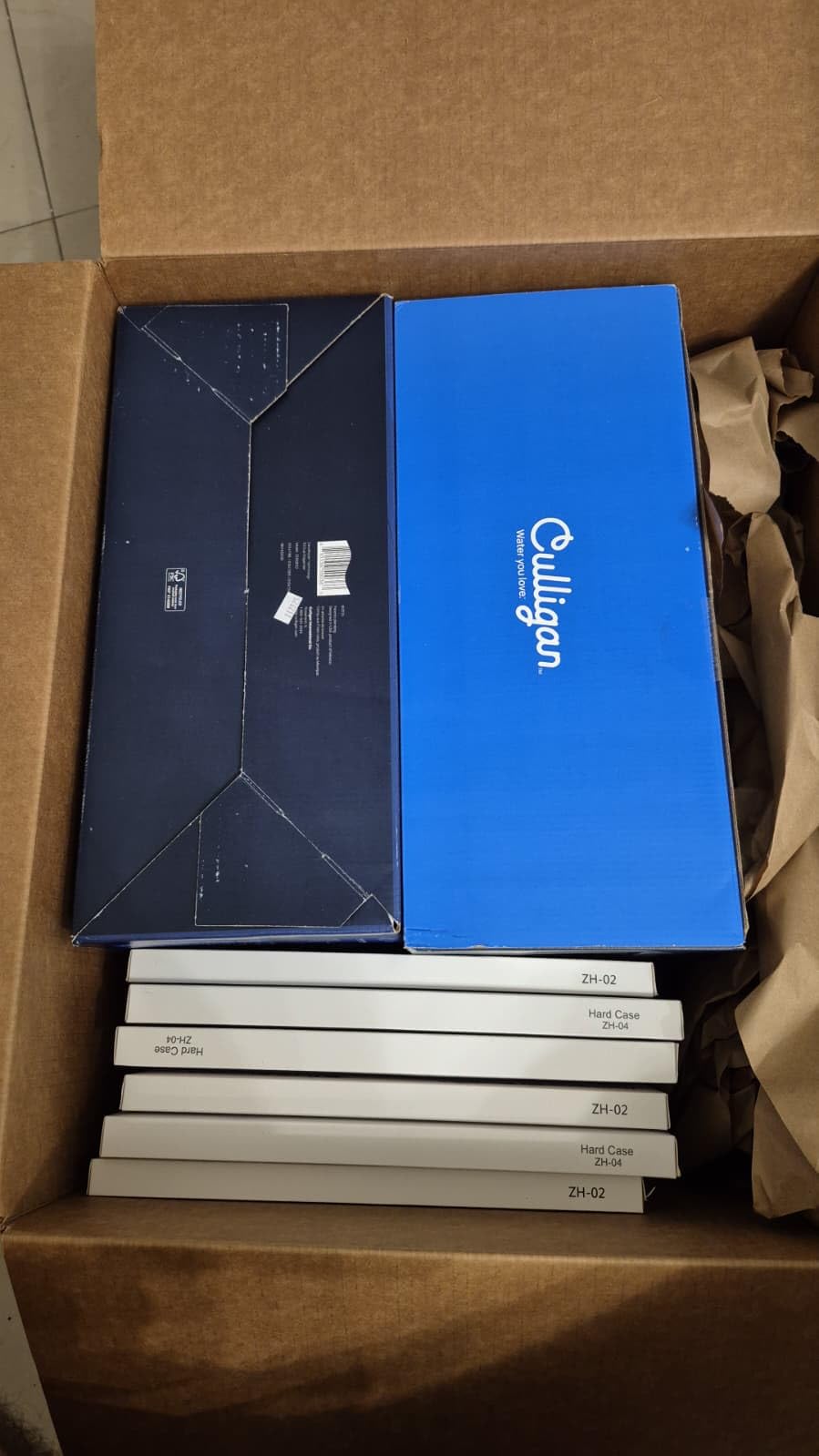 Culligan with ZeroWater Technology 12-Cup Water Filter Pitcher - Includes 5-Stage Advanced Water Filter, IAPMO Certified to Reduce Lead, Total PFAS (Forever Chemicals), Mercury, Fluoride, and Chlorine customer photo 2