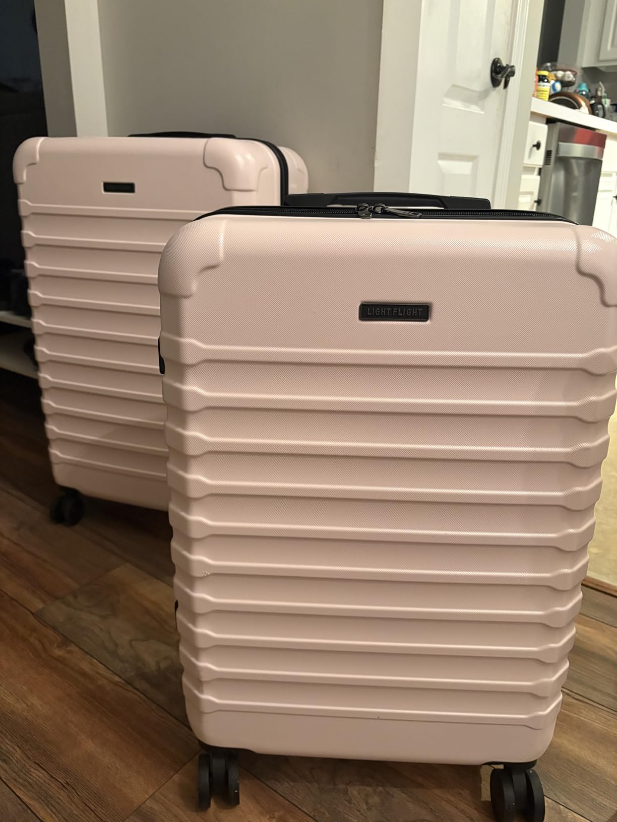 Luggage Sets, 3 Piece Durable Suitcase Set with Spinner Wheels, 3 Pcs Hard Shell Lightweight Luggage with TSA Lock, Large Checked Travel Suitcases, 20/24/28 Inch, Royal Blue customer photo 1