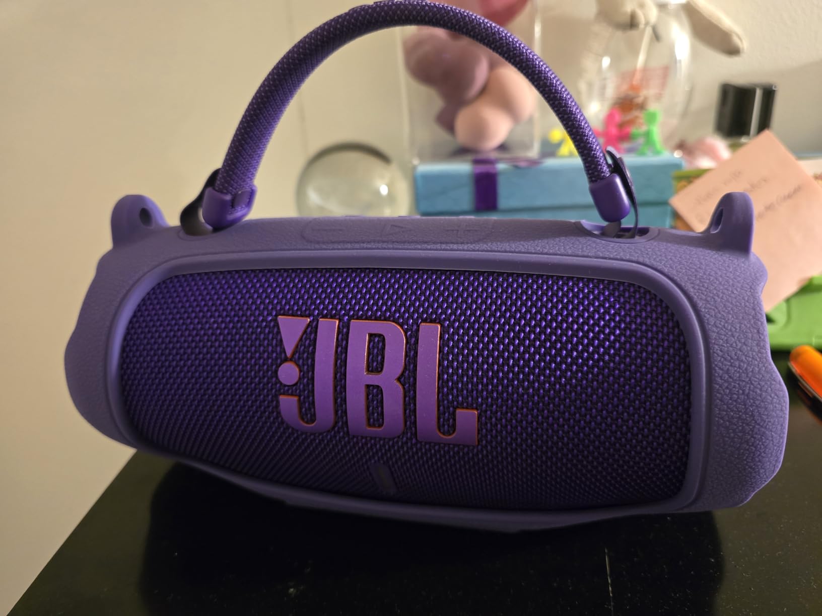 JBL Charge 6 Portable Bluetooth Speaker (Purple) customer photo 2