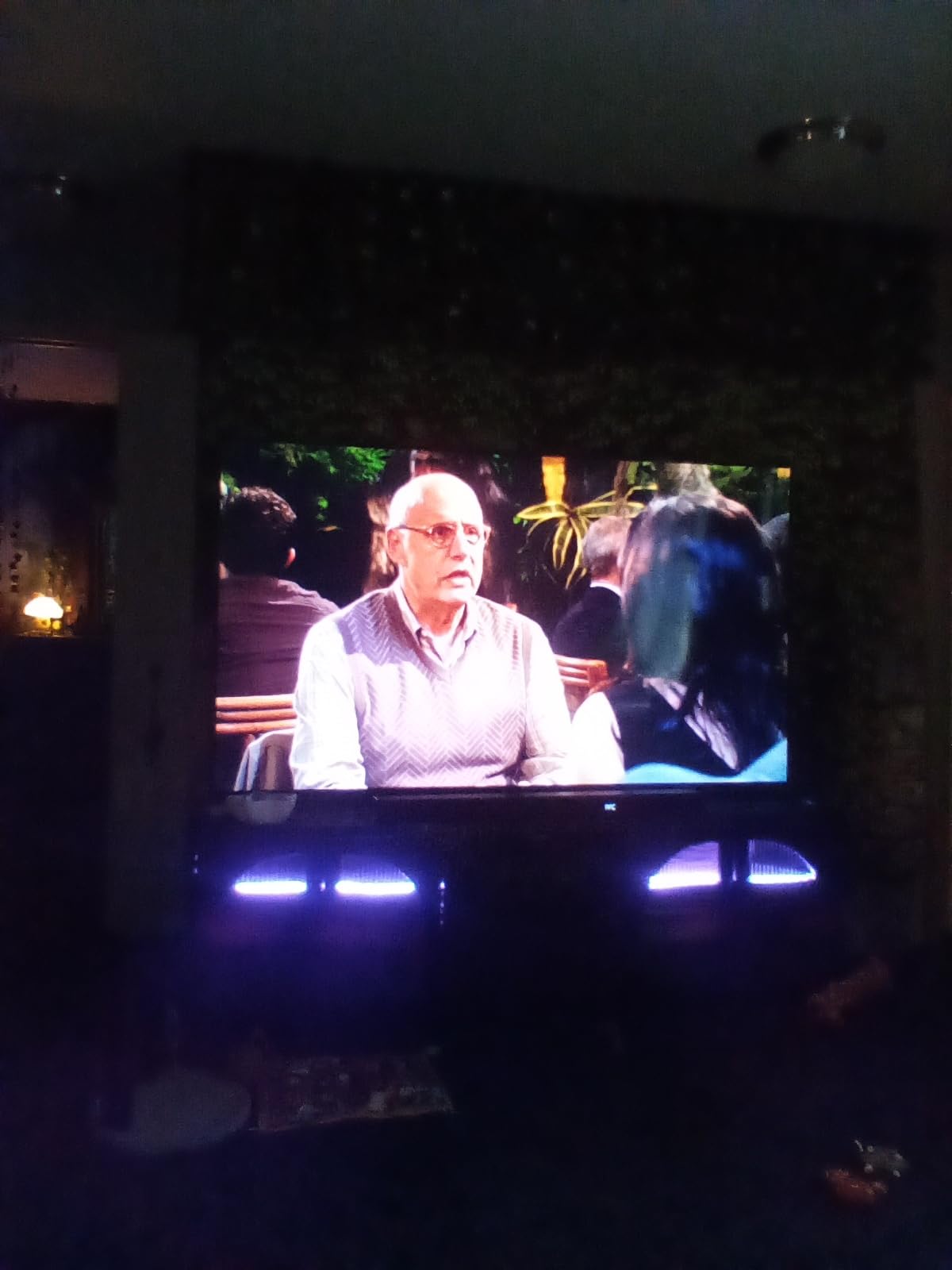 Samsung 43-Inch Class QLED Q7F Series Samsung Vision AI Smart TV (2025 Model) customer photo 2