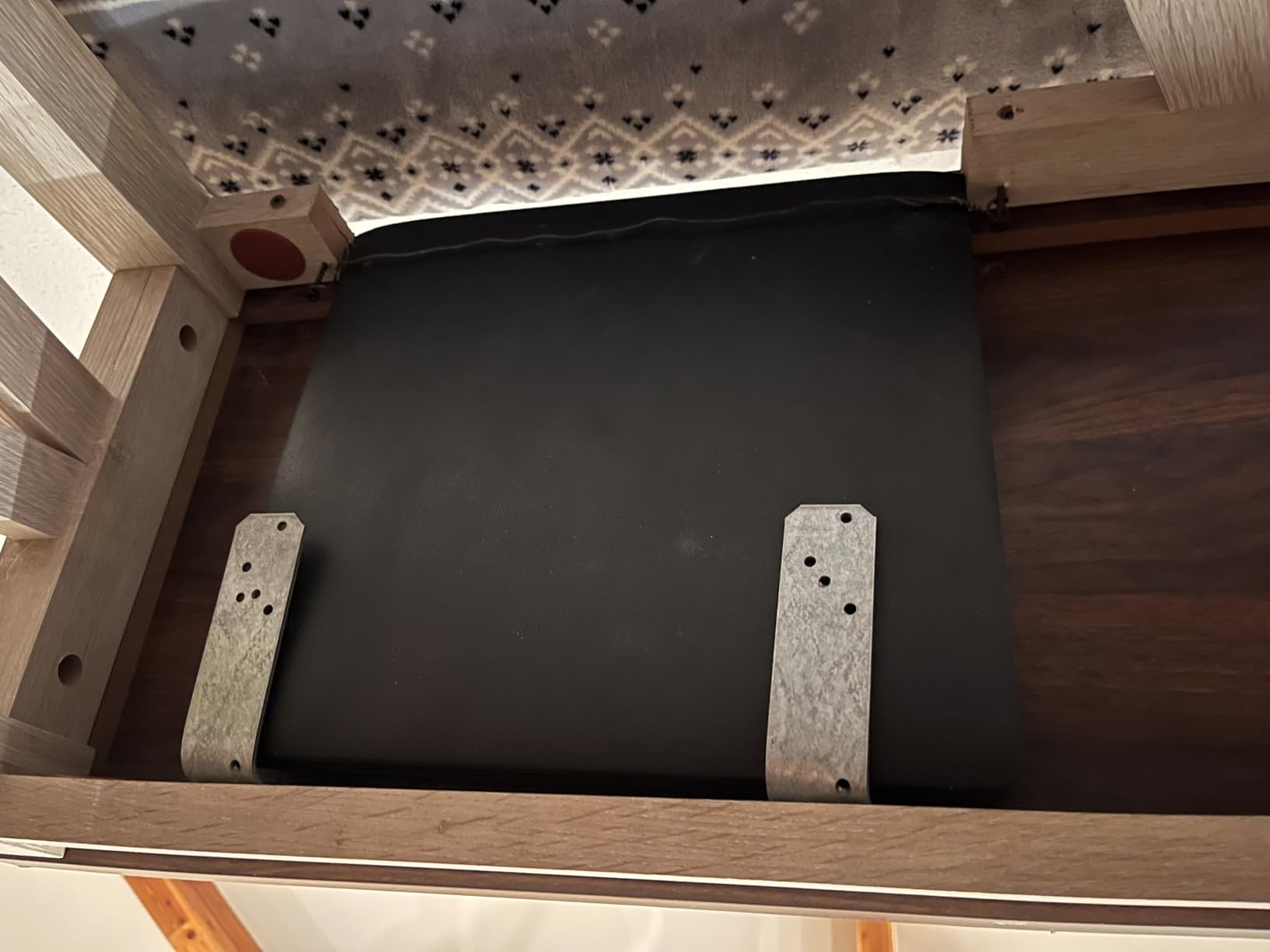 77-Inch Class OLED S95F 4K Glare Free Smart TV (2025 Model) NQ4 AI Gen3 Processor, OLED HDR Pro, Motion Xcelerator 164Hz, Dolby Atmos, Samsung Vision AI, Alexa Built-in customer photo 2