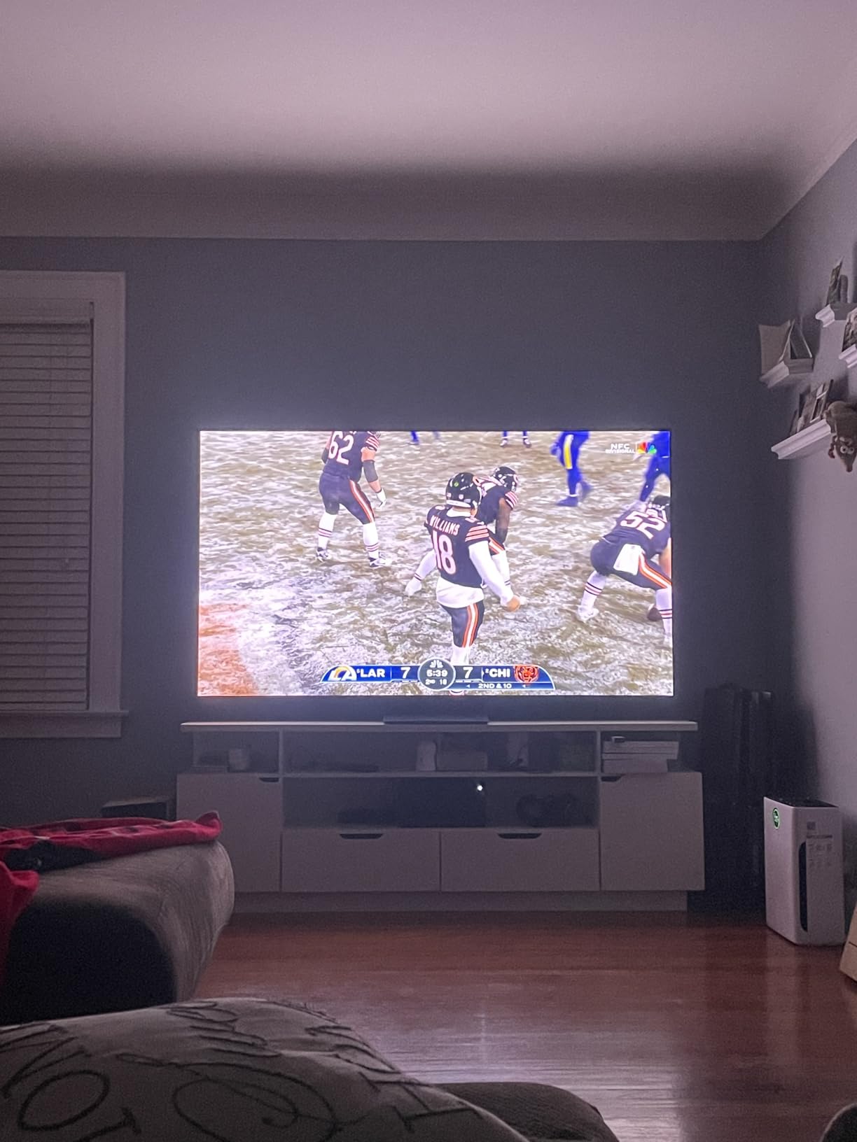 SAMSUNG 42-Inch Class OLED S90F 4K Smart TV (2025 Model) NQ4 AI Gen3 Processor, 4K AI Upscaling Pro, OLED HDR +, Motion Xcelerator 144Hz, Samsung Vision AI, Alexa Built-in customer photo 2