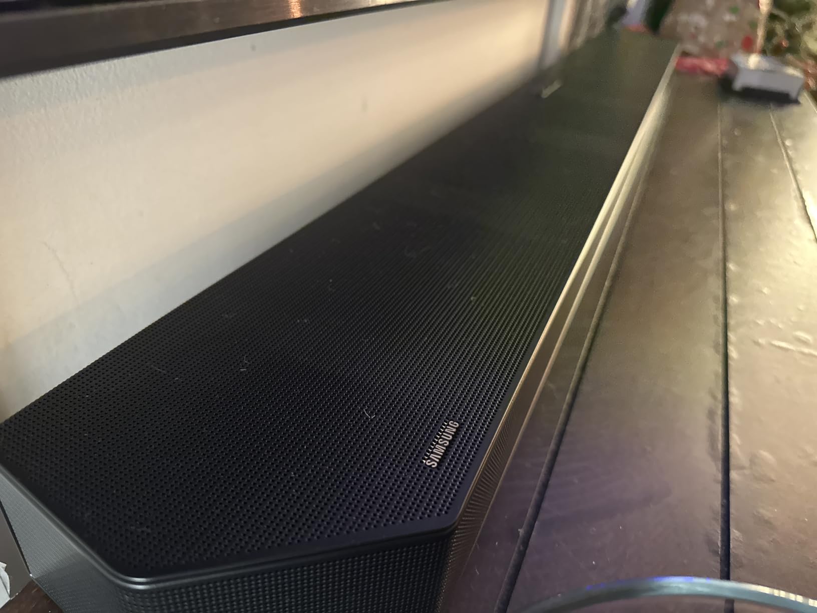 Samsung Q800F 5.1.2ch Q Series Soundbar + Subwoofer, Wireless Dolby Atmos, Q-Symphony, Game Mode Pro, Smart Integration (HW-Q800F, 2025) customer photo 2