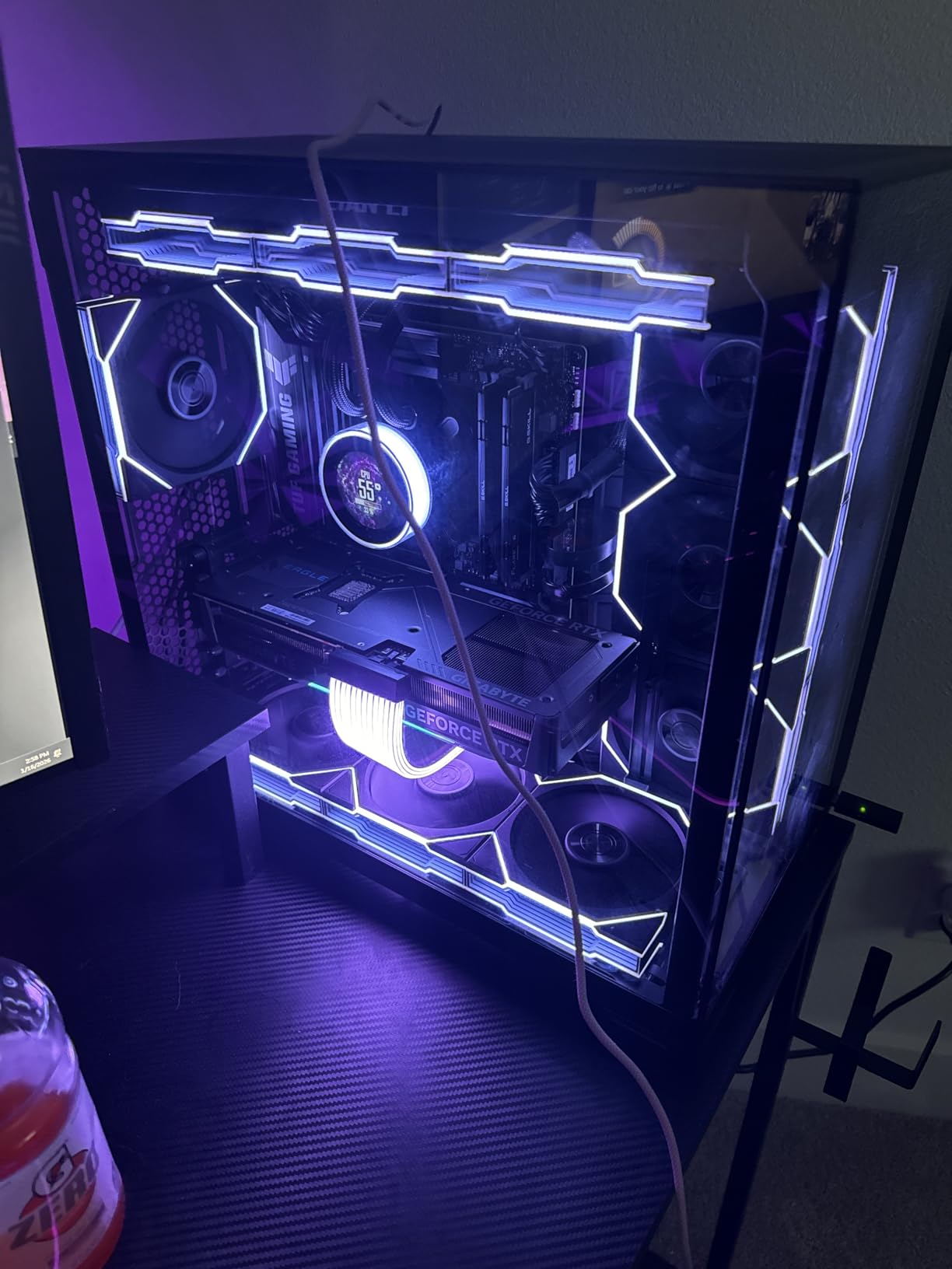 Lian Li UNI Fan TL Wireless 140-Single Pack -2.4 GHz Wireless Signal 140MM ARGB Fan-Infinity Mirror-Daisy-Chain - Customizable Lighting Effects-Controller NOT Included & Required - Black (14TL1W1B) customer photo 2