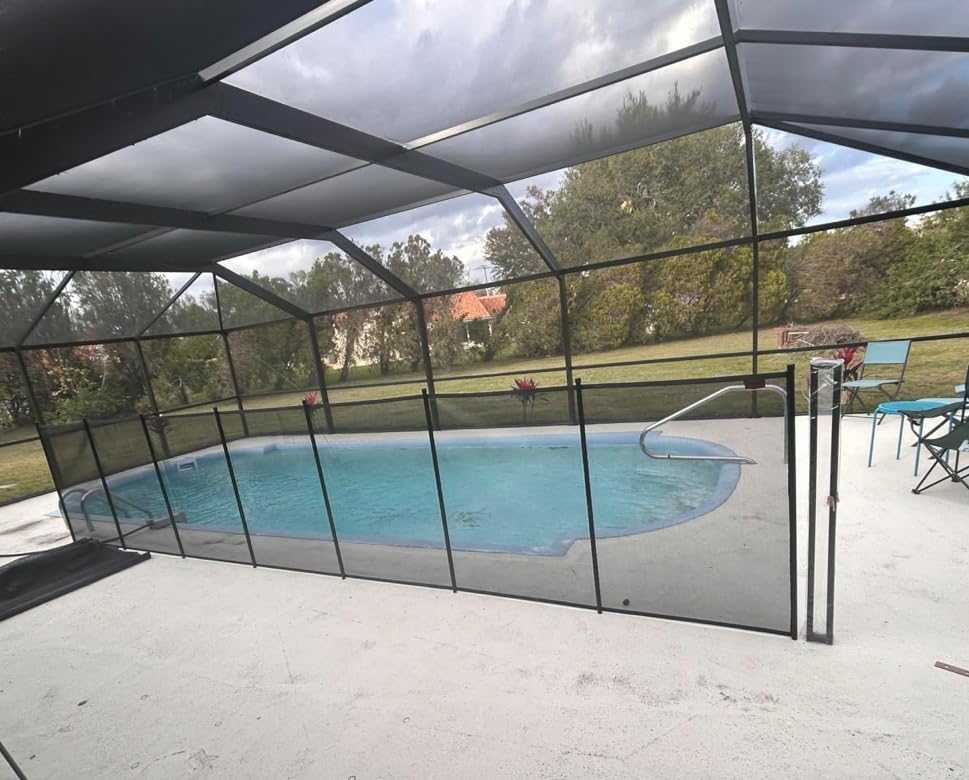 4x96FT, 350GMS Teslin Mesh Pool Safety Fence, Stainless Steel Feet, Triple Stitching Craftsmanship, Protecting Children and Pets, Black customer photo 2