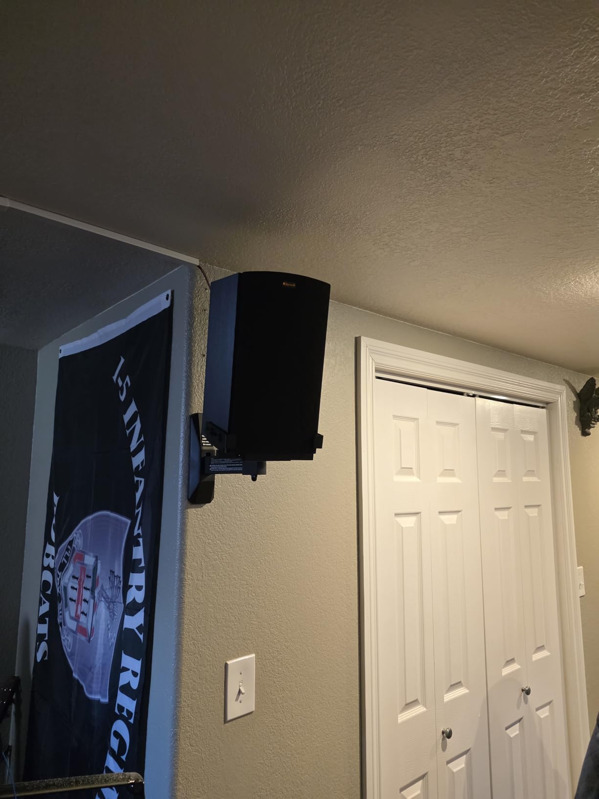 Perlegear Speaker Wall Mounts, Bookshelf Speaker Mounting Brackets with Dual Side Stable Clamp Design, Wide Tilt & Swivel Shelf for Large Surrounding Sound Speakers, Up to 55 lbs, 1 Pair customer photo 2