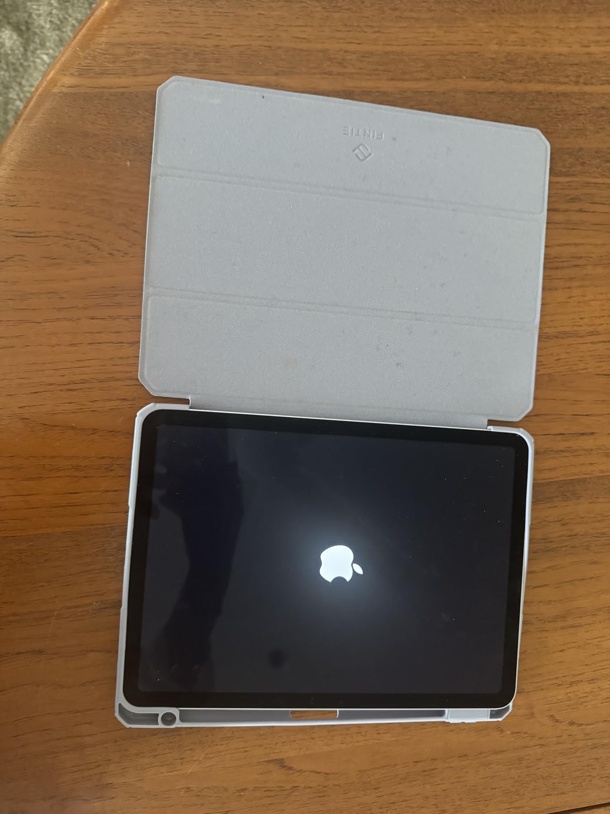 iPad Air 11-inch with M3 Chip Apple Intelligence Liquid Retina Display 128GB Wi-Fi 6E + 5G Cellular 12MP Front/Back Camera Touch ID - Blue customer photo 1