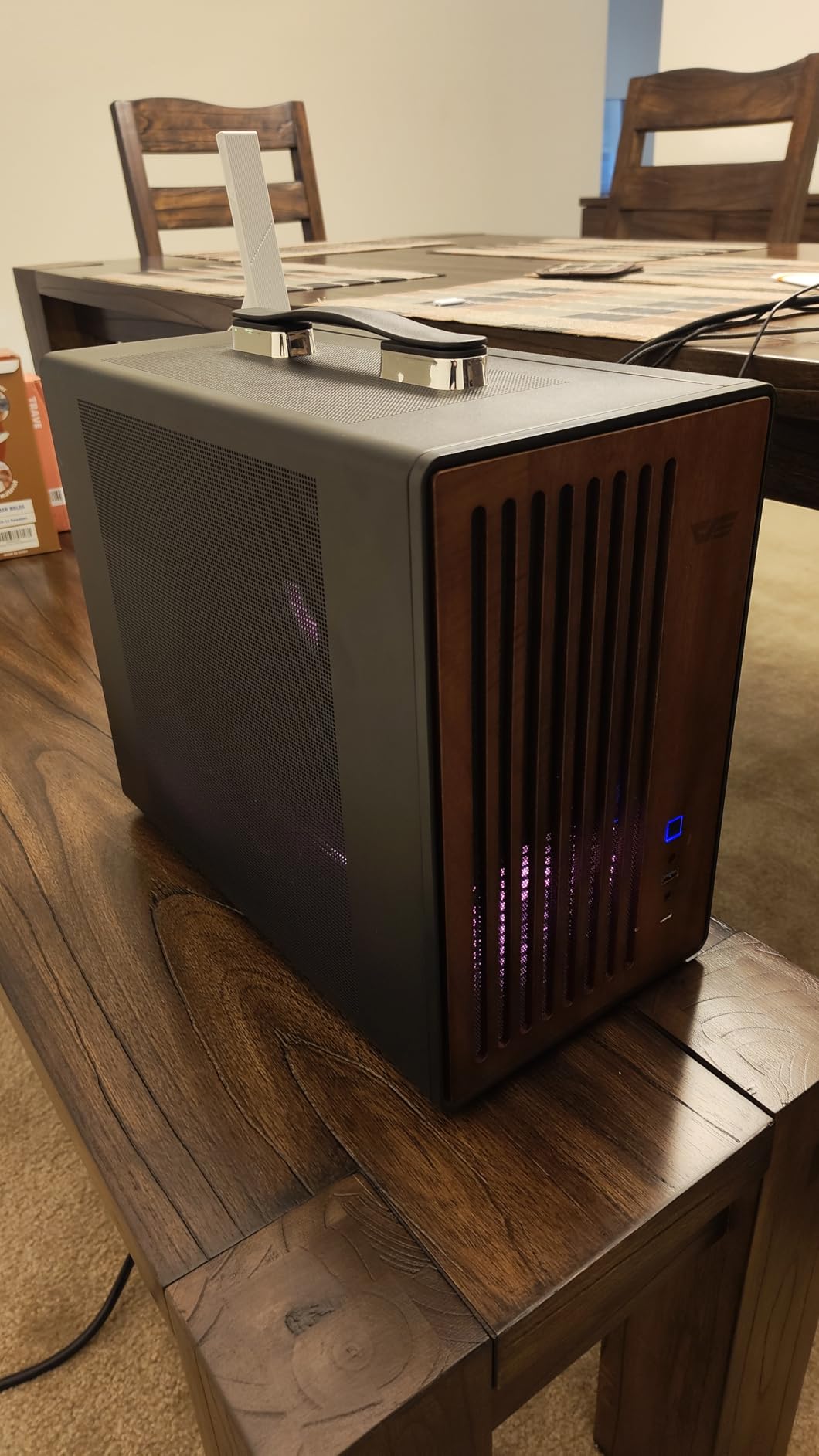 darkFlash WD200(2025) Portable Micro-ATX PC Case with Handle, 1 ARGB PWM Fans, with Walnut Wood, Type-C, Support 240 AIO, H165mm Cooler, Simple Compact Desktop (Black) customer photo 1