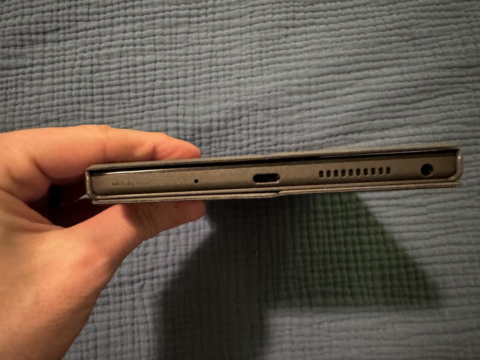 Lenovo Tab One - Lightweight Tablet - up to 12.5 Hours of YouTube Streaming - 8.7