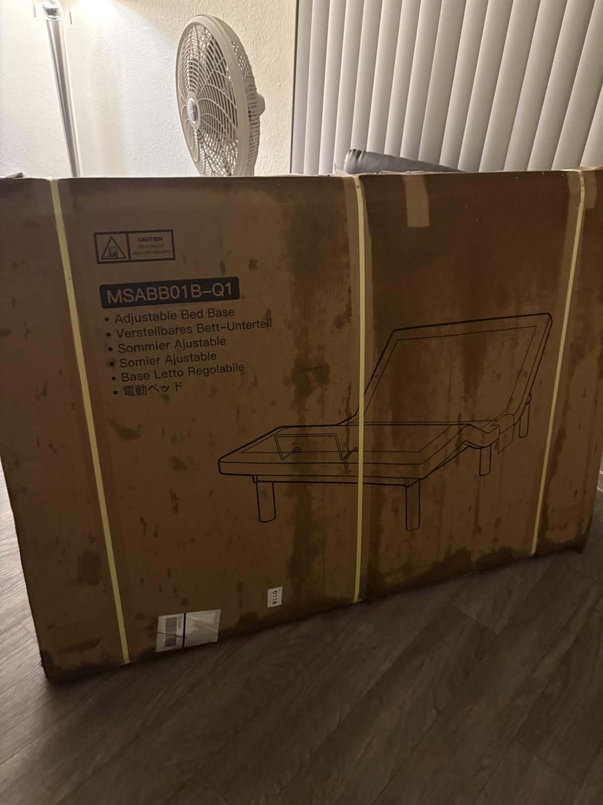 Pipishell Queen Adjustable Bed Frame with Massage, Electric Bed Base with Head & Foot Incline, USB-A & USB-C Ports, LED Under-Bed Lighting, 4 Leg Height Options, and Easy 3-Step Assembly customer photo 1