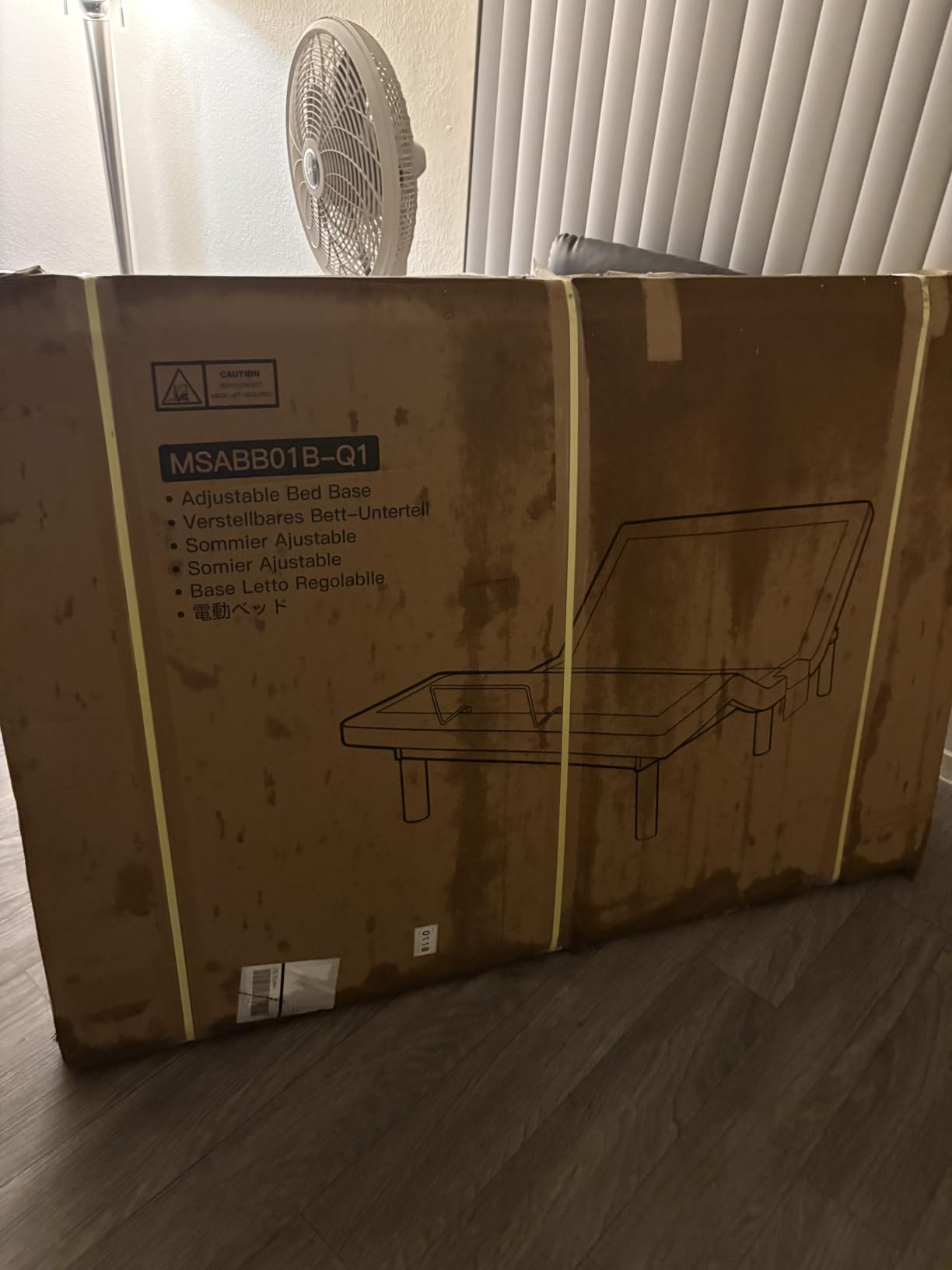 Pipishell Queen Adjustable Bed Frame with Massage, Electric Bed Base with Head & Foot Incline, USB-A & USB-C Ports, LED Under-Bed Lighting, 4 Leg Height Options, and Easy 3-Step Assembly customer photo 2