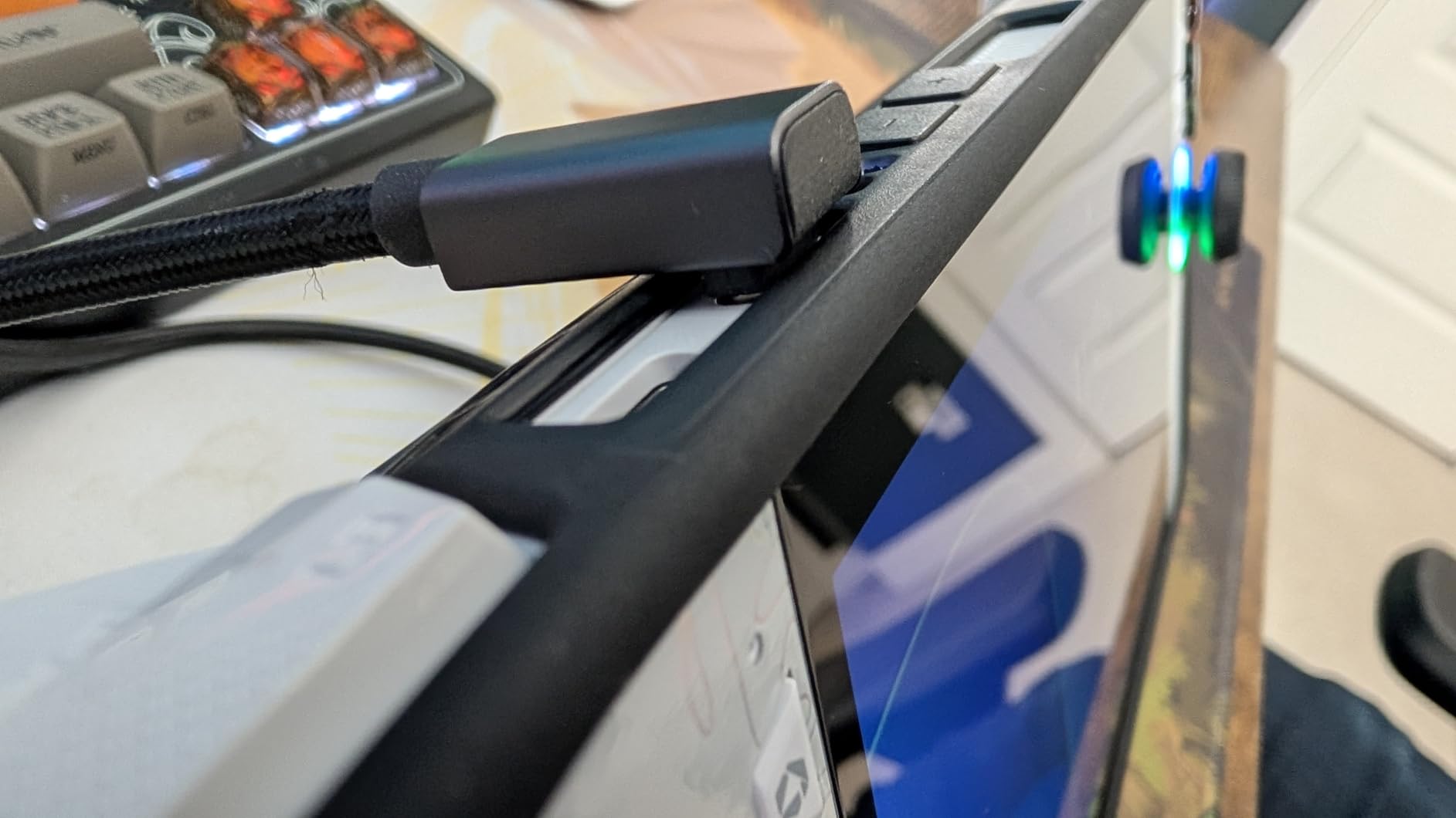 UGREEN Steam Deck Dock 6-in-1 4K@120Hz HDMI 2.1, 100W PD, USB-A & USB C 3.0, Gigabit Ethernet, Dock for Rog Xbox Ally 2025, Steam Deck, ROG Ally, Region Go, MacBook customer photo 1