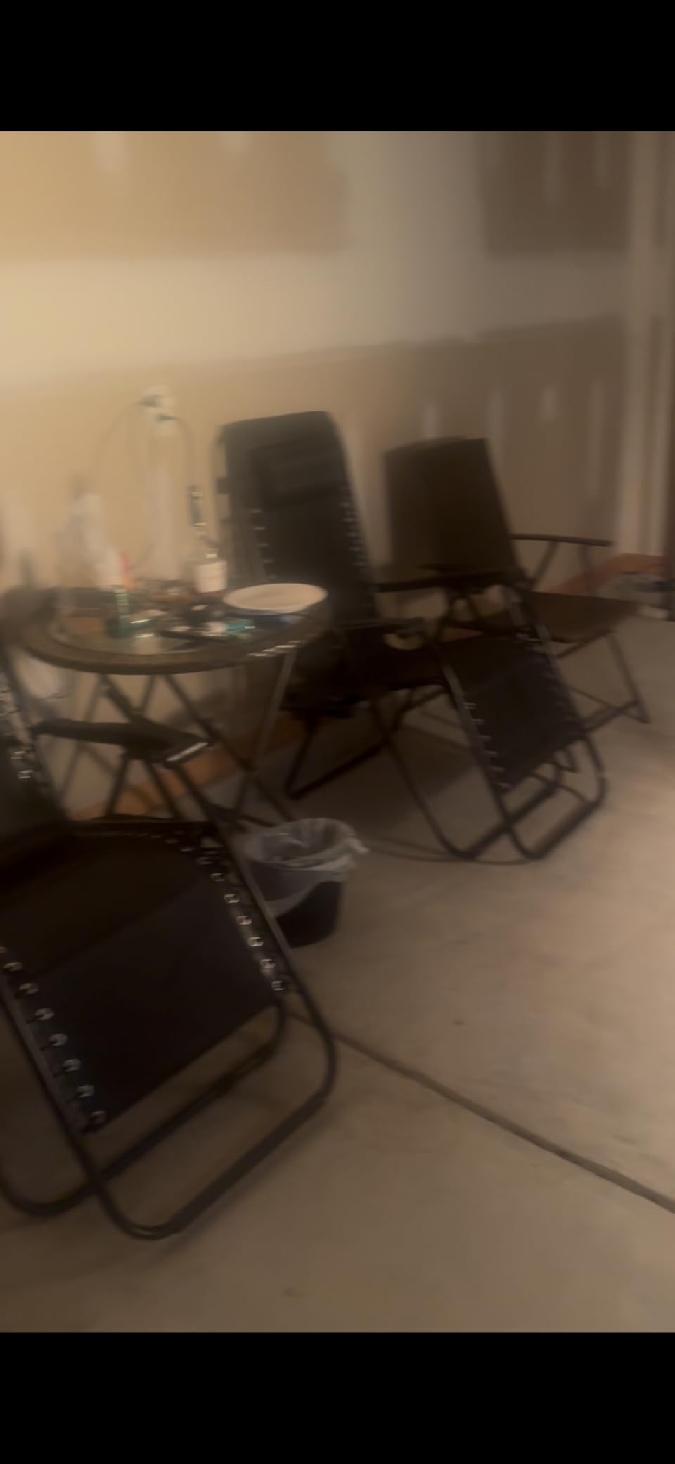 Sweetcrispy Zero Gravity Chairs, Set of 2 Portable Recliner Beach Camping Patio Outdoor Folding Lounge Chair with Cup Holder Trays and Adjustable Pillow for Poolside, Garden, Backyard, Lawn (Blue) customer photo 2