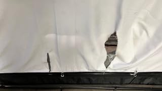 Golf Simulator Enclosure, 11x8FT Golf Net with HD Impact Screen & Side Barriers - Dual-Layer Impact Screen, Foam-Padded Frame, Indoor Cage Net for Home Garage Studio customer photo 1