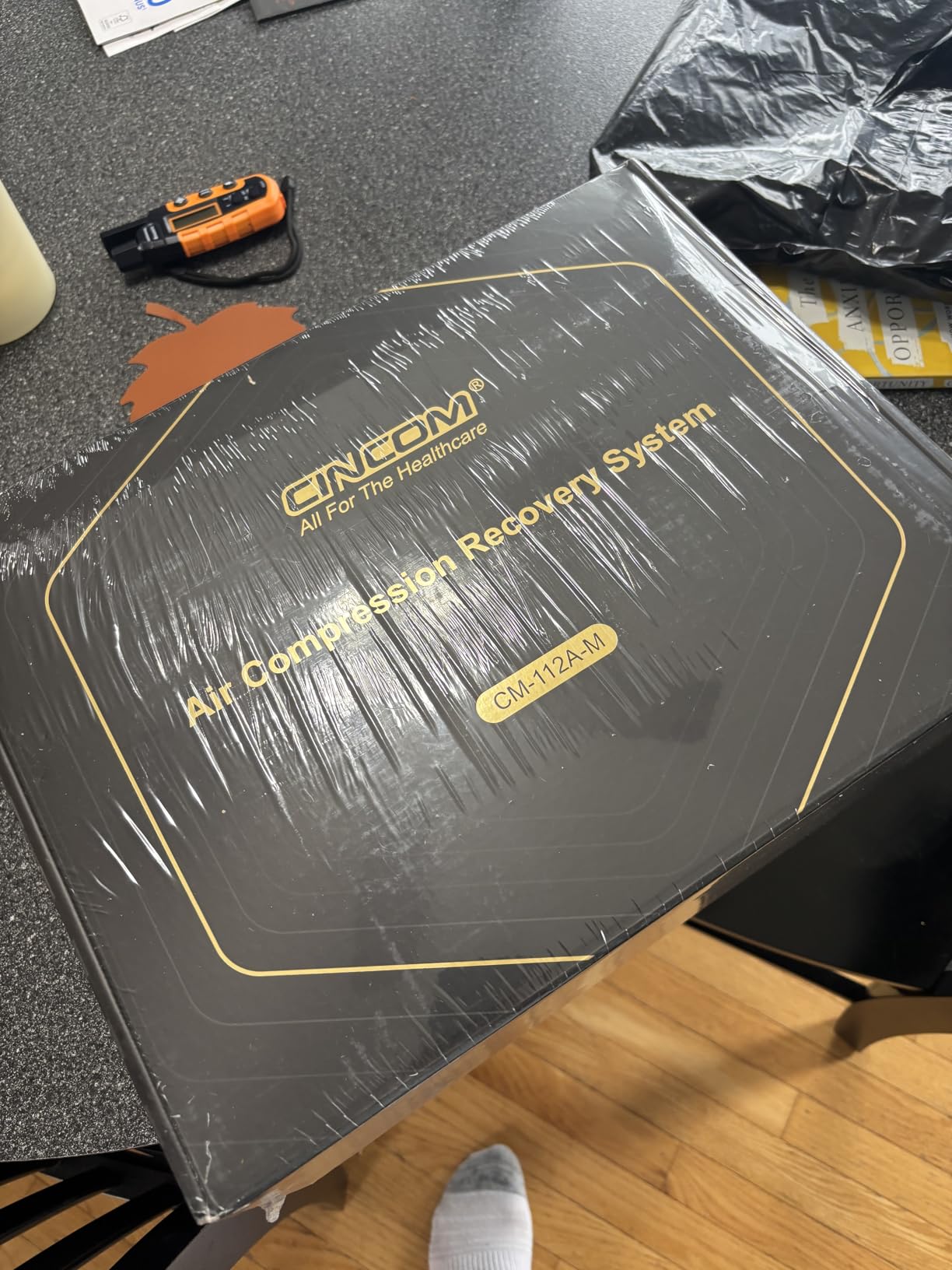 CINCOM Leg Massager Recovery System, Cordless Air Compression Boots for Circulation, Pro Sequential Compression Device for Athlete Fast Recovery customer photo 1