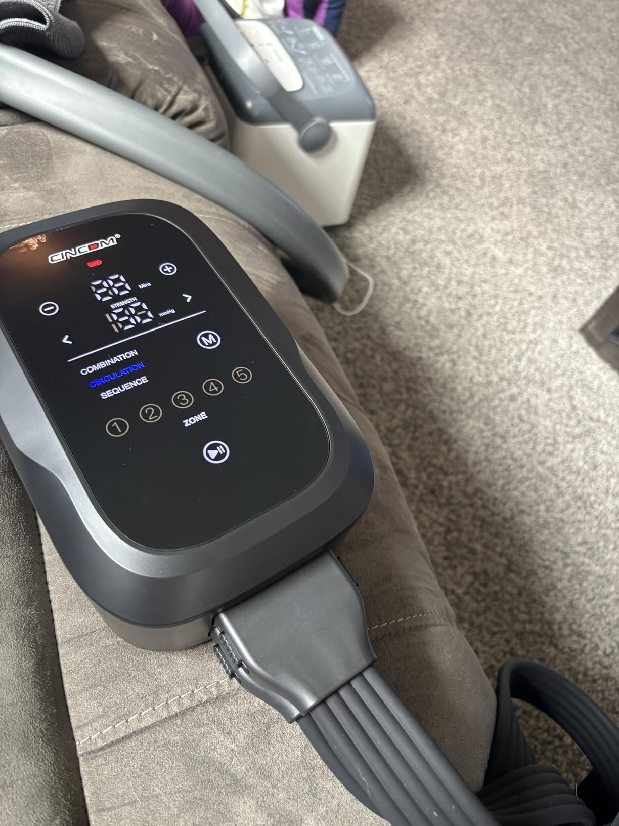 CINCOM Leg Massager Recovery System, Cordless Air Compression Boots for Circulation, Pro Sequential Compression Device for Athlete Fast Recovery customer photo 2