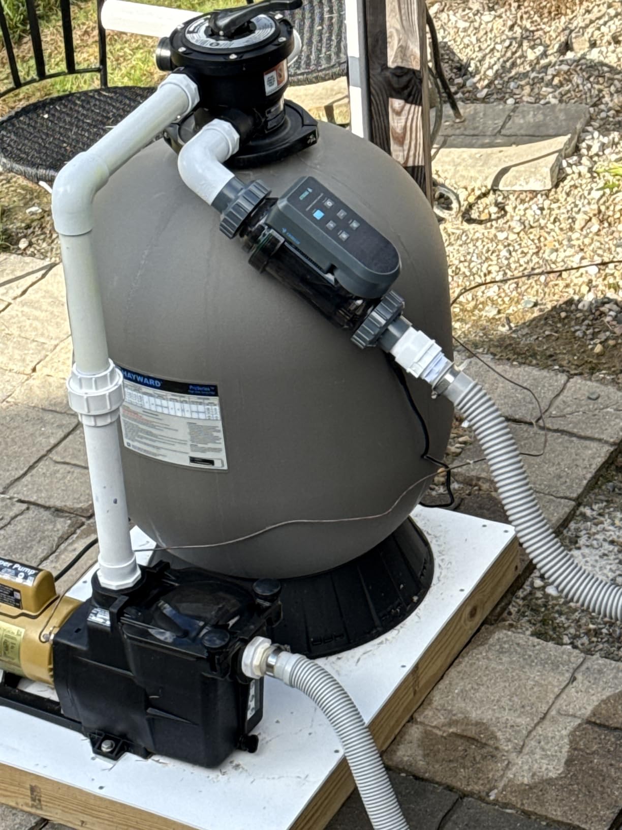 Salt Water Pool Chlorinator System - Saltwater Chlorine Generator with Smart App Control, USA Titanium Cell, Easy to Install, for Pools Up to 25,000 Gallons customer photo 1