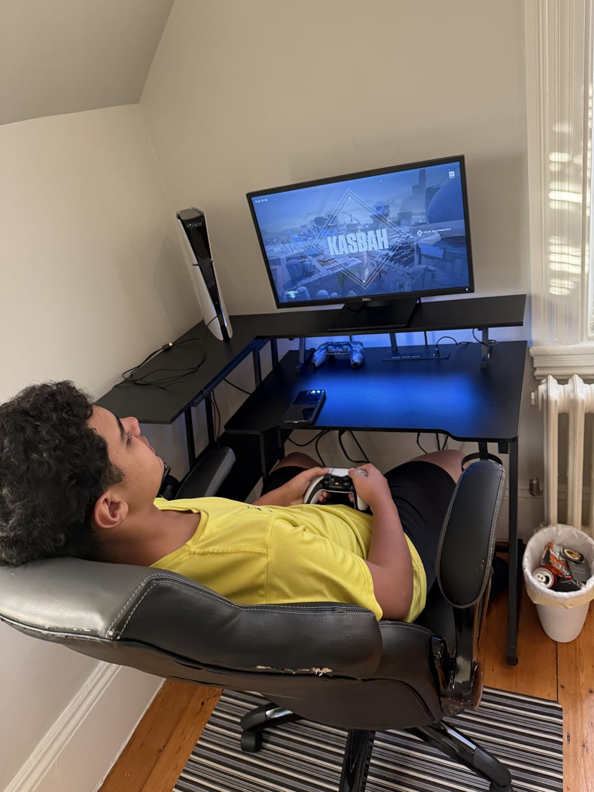 40 Inch Gaming Desk with Power Outlet & LED Lights, L Shaped Computer Gaming Table with 3 Tiers Storage Shelves, Corner Gamer Desk with Monitor Stand for Small Space, Carbon Fiber Black customer photo 2