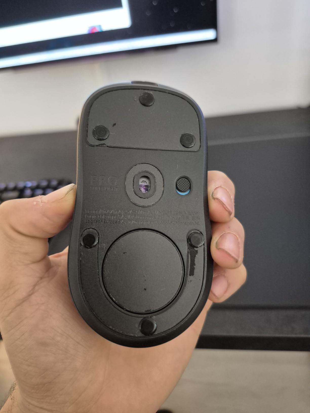 Wallhack PTFE Dot Mouse Skates | Premium Universal Skates for Gaming Mice | Ultra-Smooth Glide on Cloth & Glass Pads | Customize Speed & Control | Fast, Easy to Apply | Black 7mm x 7mm customer photo 1