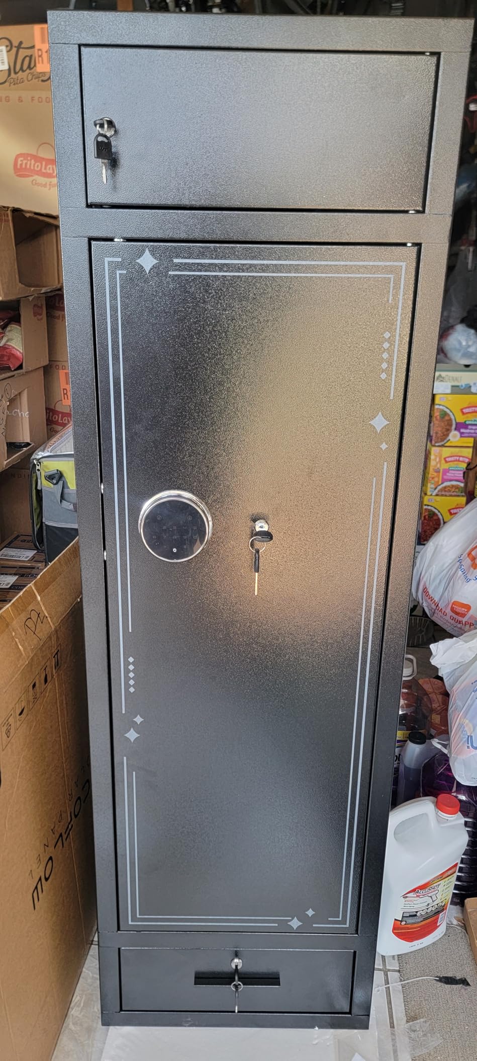 KAER 20 Biometric Gun Safe for Rifles and Pistols, Large Gun Cabinet for Home Rifle, Quick Access Gun Safe with Fingerprint, Rifle Safe with Removable Shelf and Pistol Pocket [No Assembly Required] customer photo 2