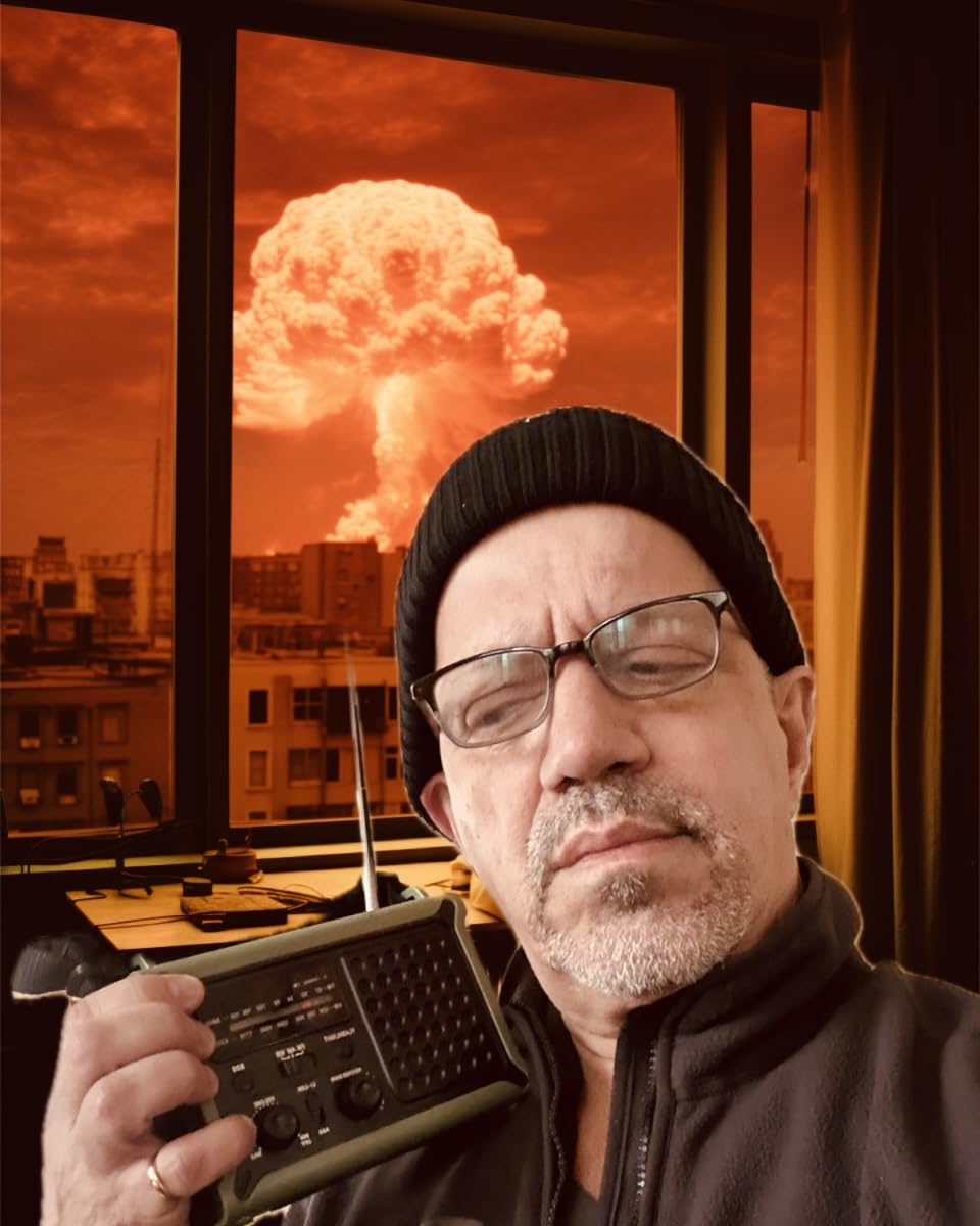 Solar Radio Emergency Hand Crank 12000mAh with Clear Signal, AM FM NOAA Weather Radio Battery Operated with 2-Mode LED Flashlight Cell Phone Charger Dual Outputs SOS customer photo 2