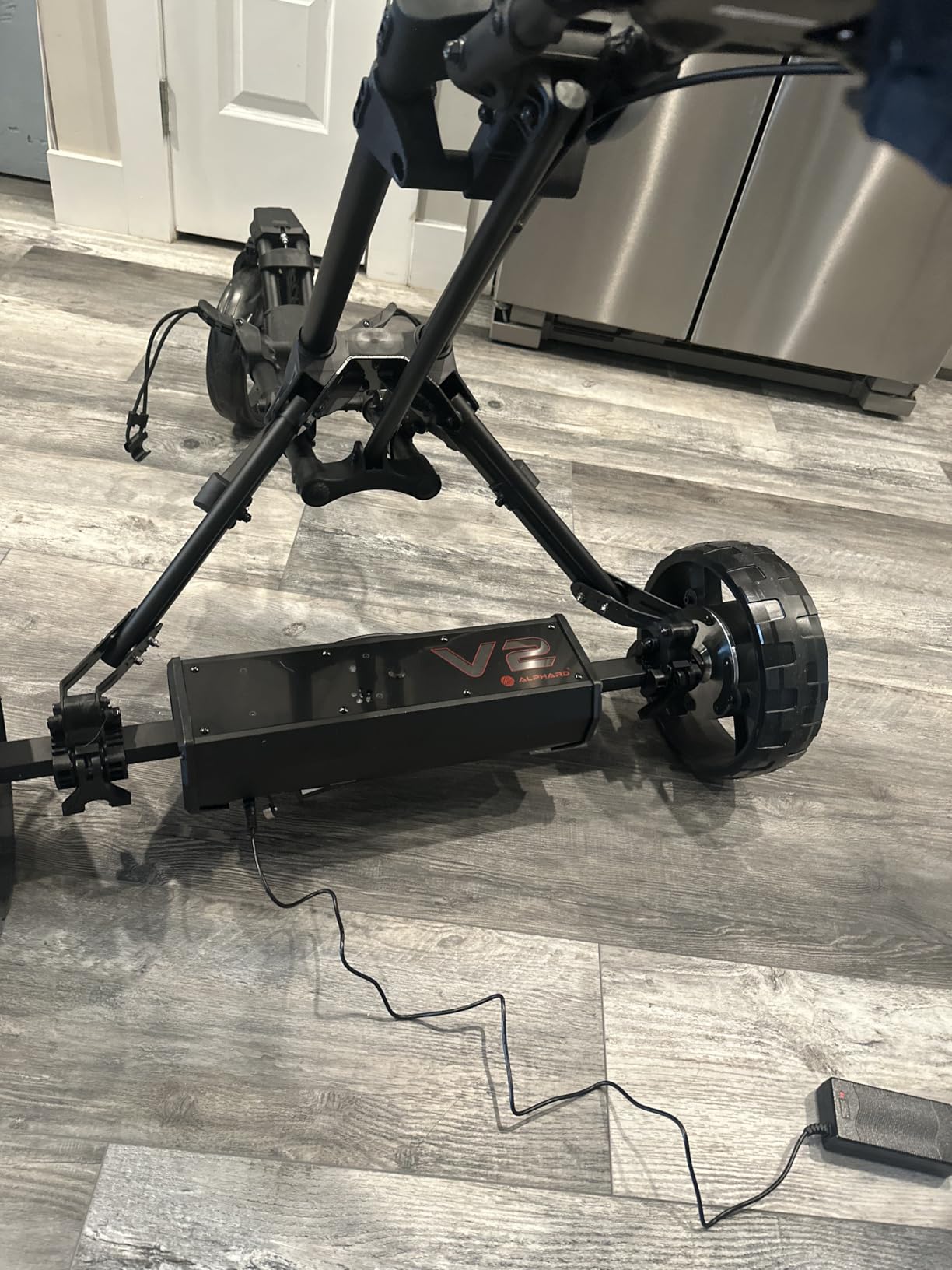 Alphard Golf Electric Caddy Bundle: Club Booster V2Pro + Omni Cart - Complete Remote-Controlled Electric Caddy Bundle - 6-Axis Gyroscope, Downhill Speed Control, Parking Brake, Wheelie Bars customer photo 1