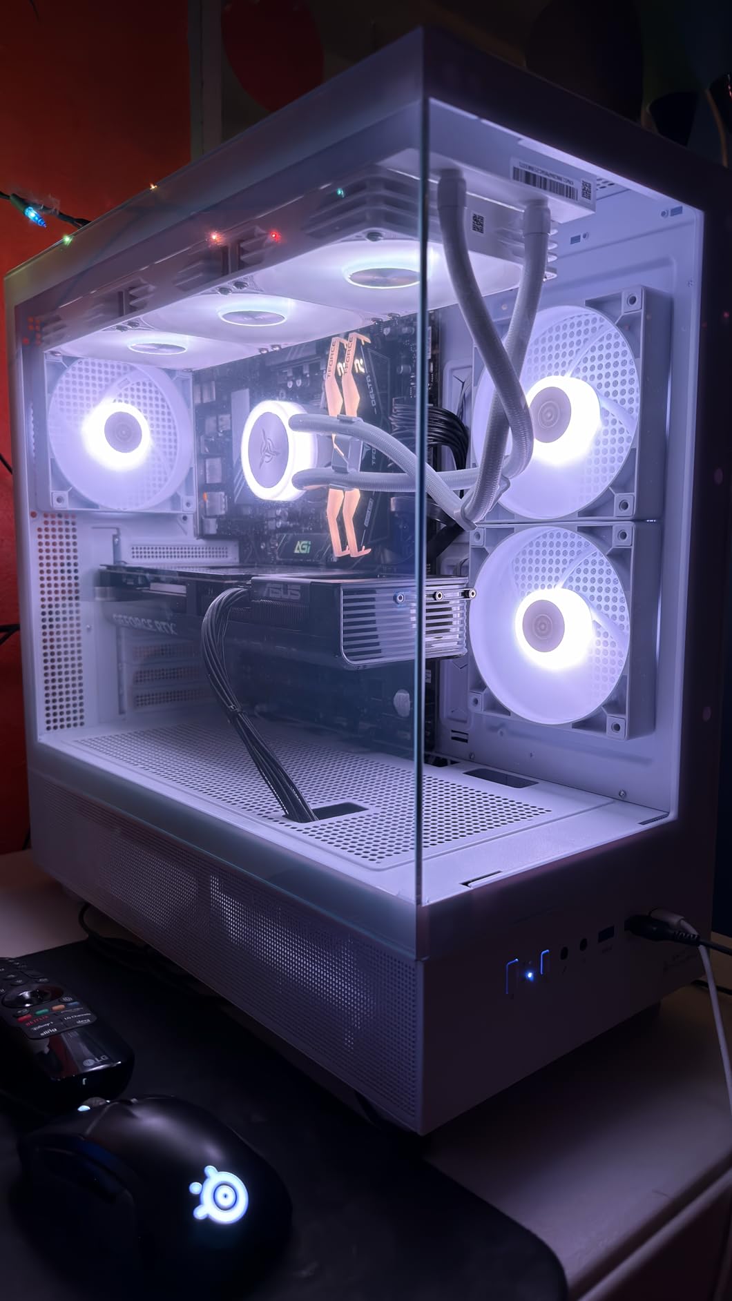 Skytech Gaming Azure 3 Desktop PC, Ryzen 7 9800X3D 4.7 GHz (5.2 GHz), NVIDIA RTX 5080 16GB, 2TB NVMe SSD, 32GB DDR5 RAM 6000 RGB, 850W Gold ATX 3 PSU, 360mm ARGB AIO, Wi-Fi, Win 11 customer photo 1