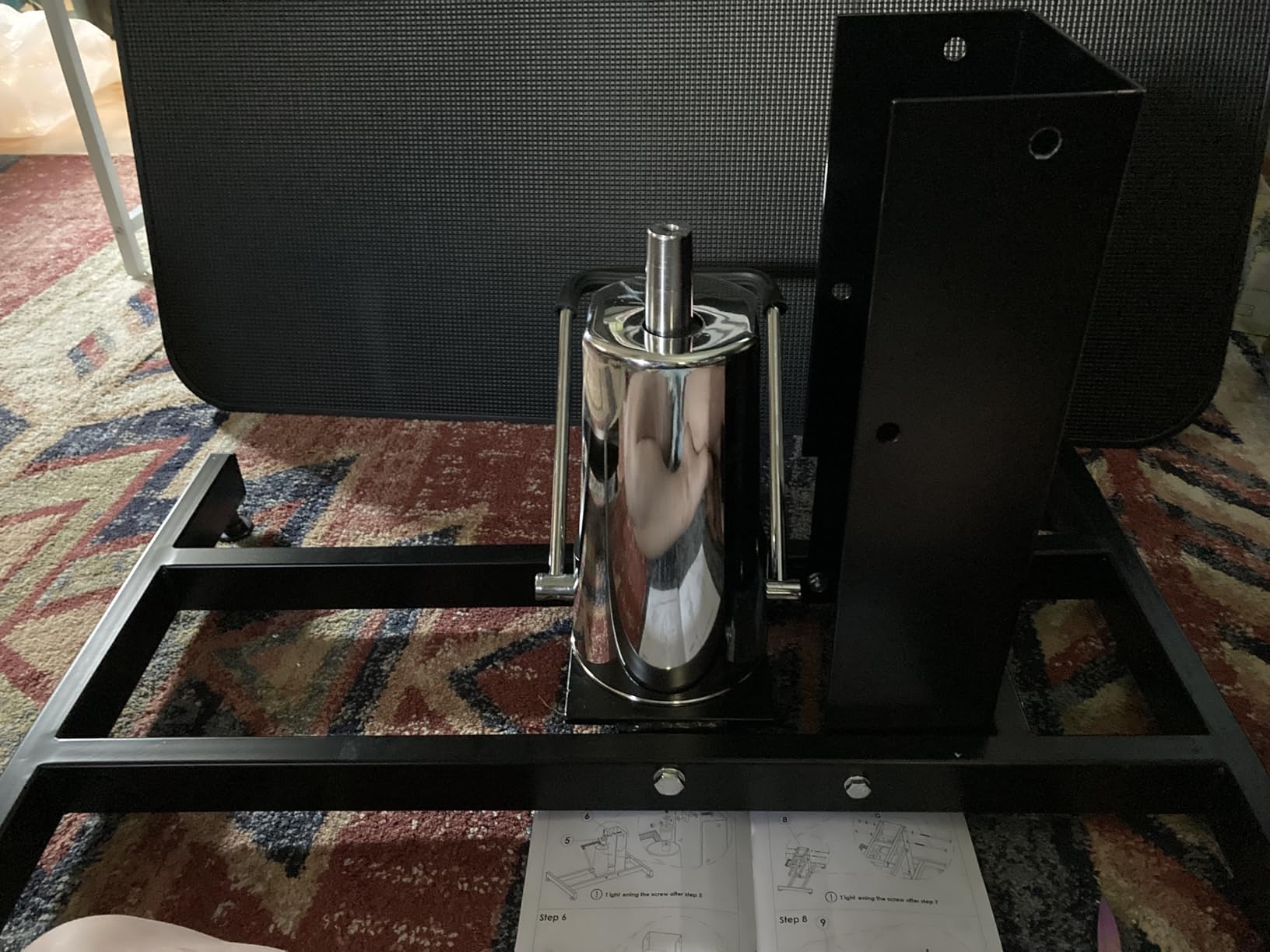 VEVOR Hydraulic Pet Grooming Table, 400LBS Static Load Capacity, 42.5 x 24 Inch Dog Grooming Station with Anti-Slip Tabletop and Dual Height Adjustable Arms with Clamps, for Medium and Small Dogs customer photo 2