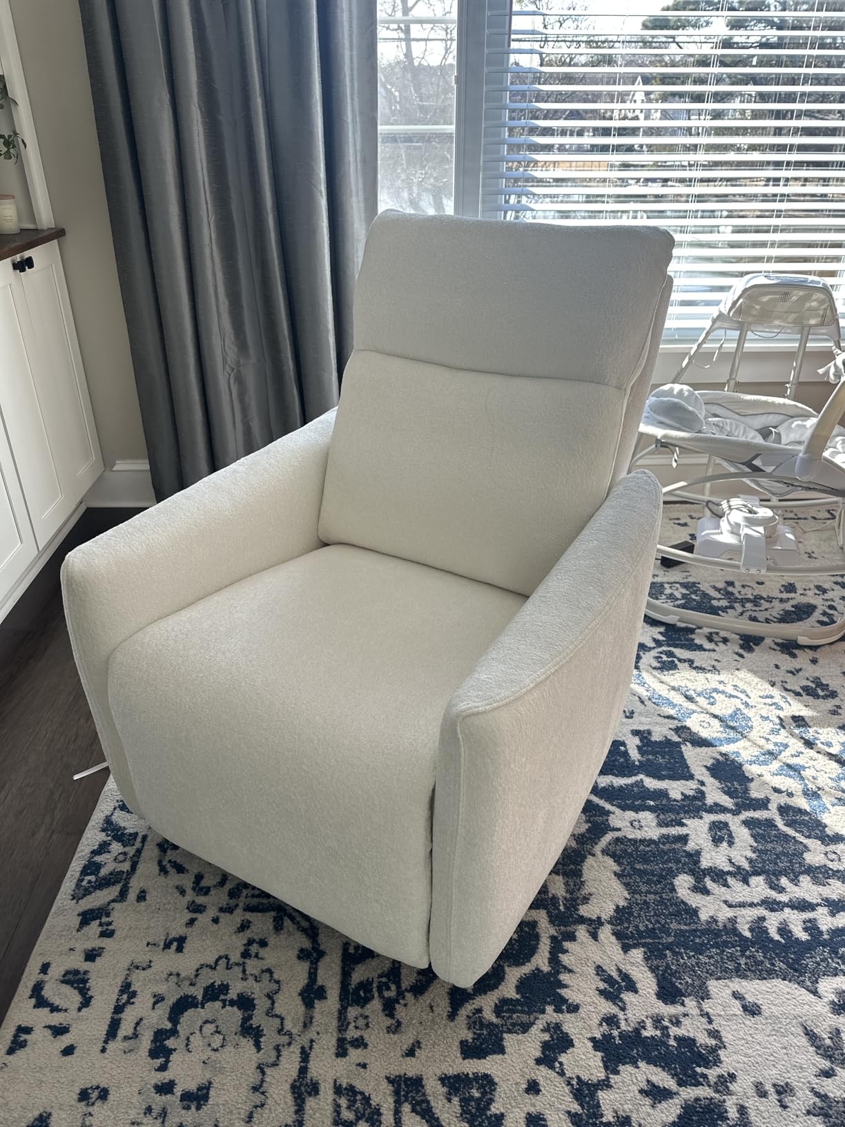 CHITA Swivel Rocker Recliner Chair, Power Nursery Glider Recliner, Nursery Rocking Chair with Adjustable Power Headrest, FSC Certified, Solid Wood Base, Cream customer photo 1