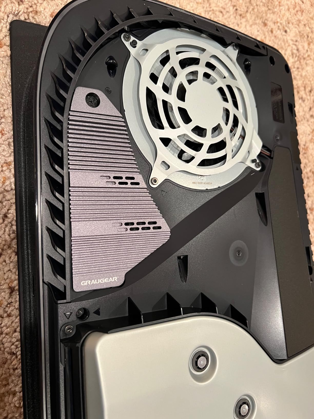 GRAUGEAR PS5 Pro/PS5 Slim M.2 SSD Heatsink with Heatpipe, Integrated Copper Heatpipe and Aluminum Fins for High-Efficiency Cooling, Compatible with NVMe SSD Upgrade for PlayStation 5 customer photo 1