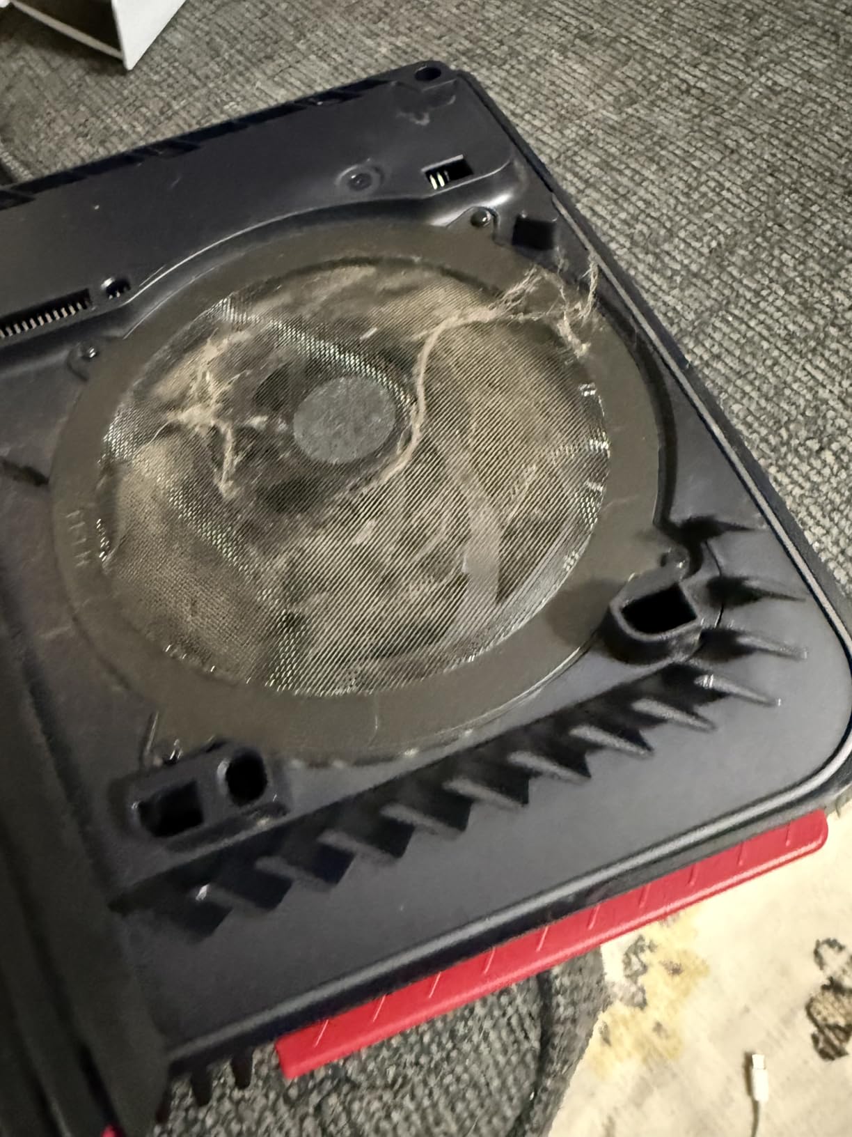 GRAUGEAR Cooling & Dust Protection Upgrade for PS5 Pro/PS5 Slim, PS5 Pro/Slim M.2 SSD Heatsink Cover with Fan Dust Filters and Port Plugs, Prevent Overheating and Dust Buildup (PS5 Pro/PS5 Slim) customer photo 1