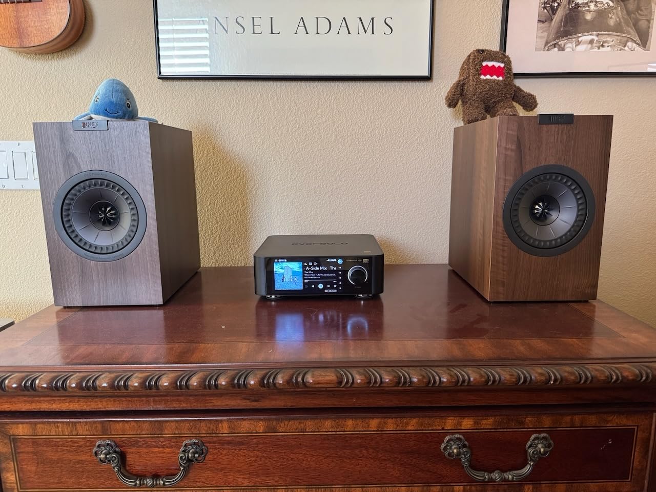 Eversolo Play | Music Streamer with DAC & Amplifier 60W x 2ch(8 Ohm) / 110W x 2ch(4 Ohm) | 5.5