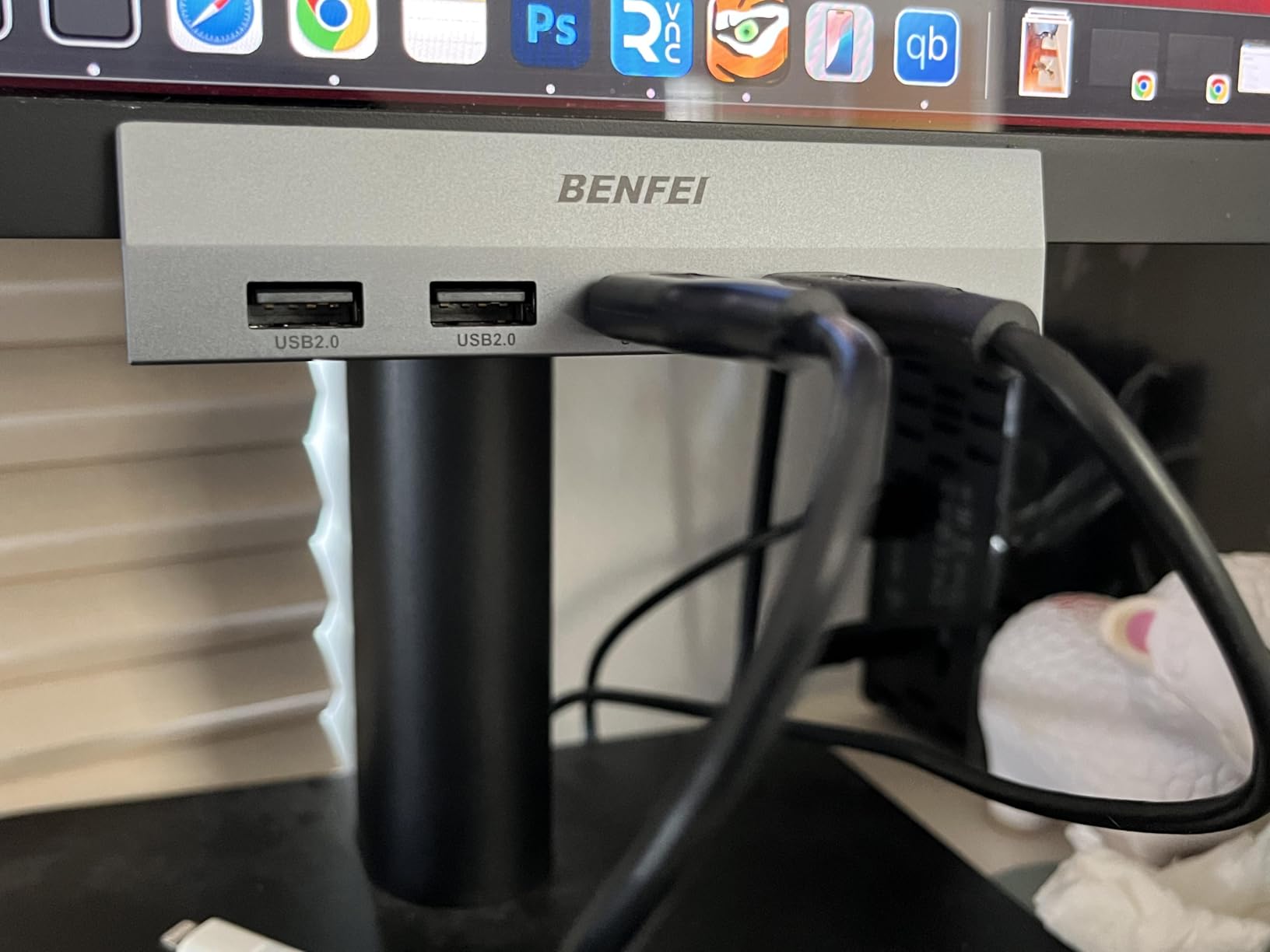 BENFEI 8-in-1 USB C Hub with Secure Clamp - Features 4K@60Hz HDMI, Gigabit Ethernet, 100W PD, 10Gbps 1x USB-C, 2 x USB-A 3.2, 2 x USB-A 2.0 Compatible with MacBook, iPad Pro, iMac, S23, XPS17 customer photo 2
