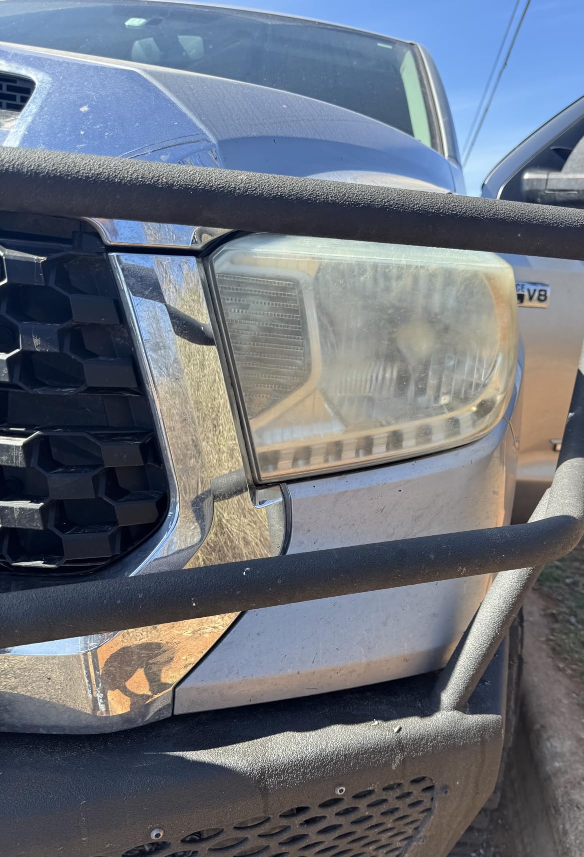 Chemical Guys Headlight Restoration and Ceramic Kit, Complete DIY Kit for Removing Yellowing and Oxidation, Includes Restoration Compound, HydroCharge With Microfiber and Applicator customer photo 1