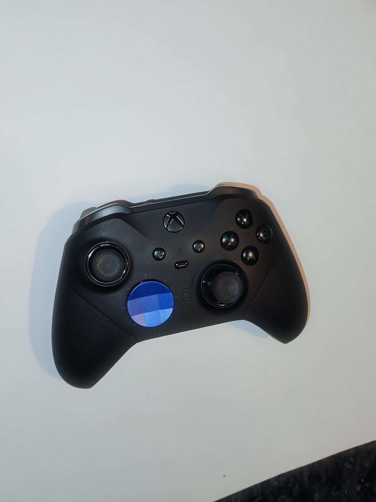 14-in-1 Controller Accessories Kit Compatible with Xbox Elite Series 2, 6 Premium Metal Thumbsticks, Swap Joysticks, 4 Interchangeable Paddles, 2 D-Pads, 1 Tool & 1 Storage Bag (Magenta) customer photo 2