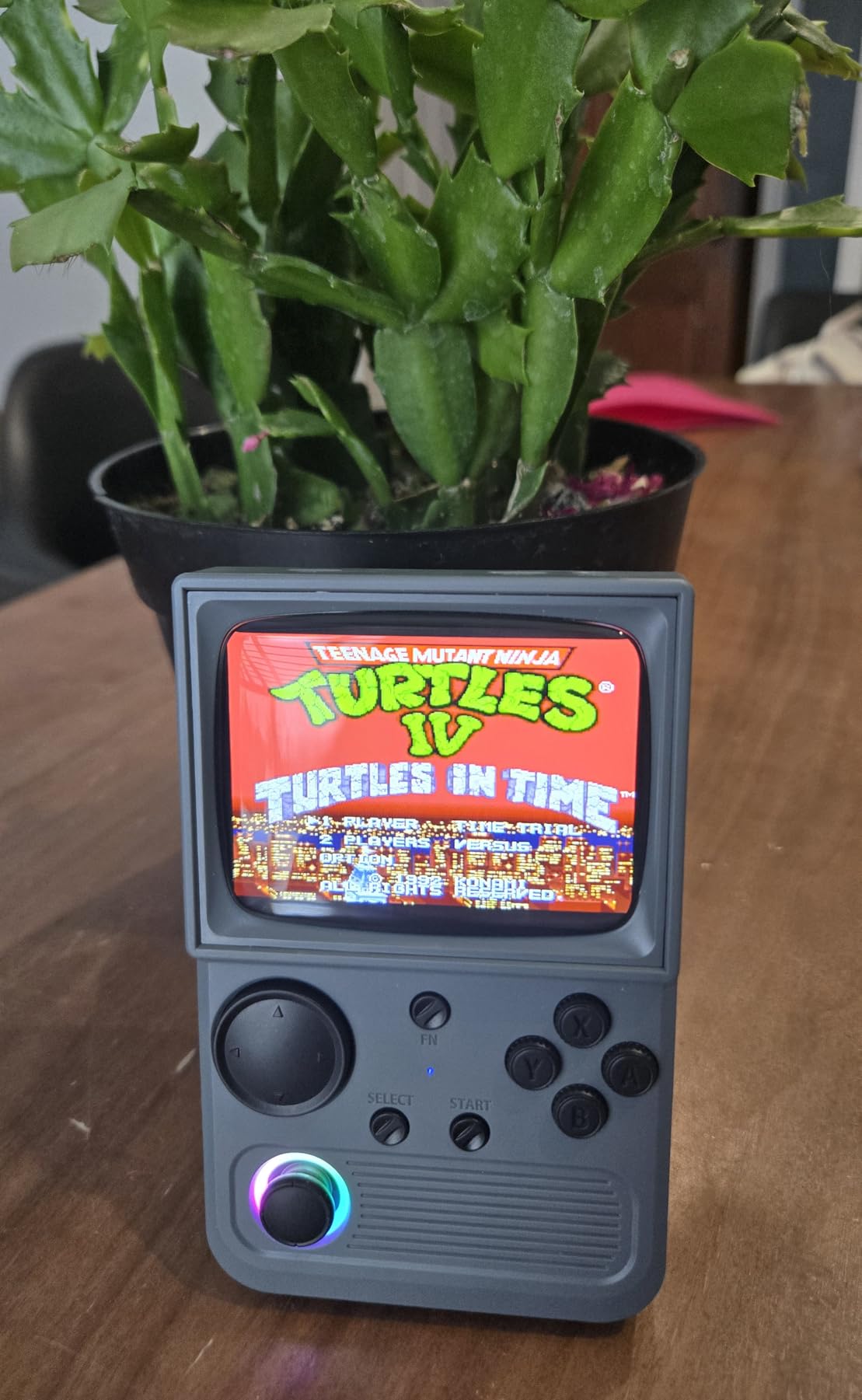 R36T Retro Gaming Console, 3.5'' IPS Screen CRT-Inspired, Handheld Game Console with 18000+ Classic Games Supports WiFi Networked Fighting and OTG, 3500mAh Battery, with Portable Case (White 64GB) customer photo 2