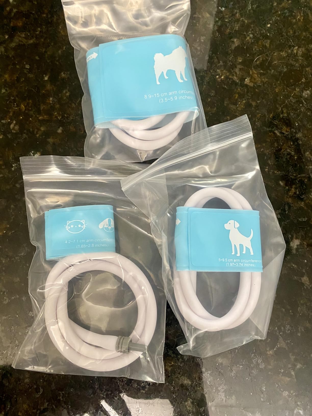 Veterinary Blood Pressure Monitor for Pet Dog and Cat, Animal Automatic Digital BP Machine with Large LCD Screen Backlight 3 Cuffs 270 Data Memory Silent customer photo 2