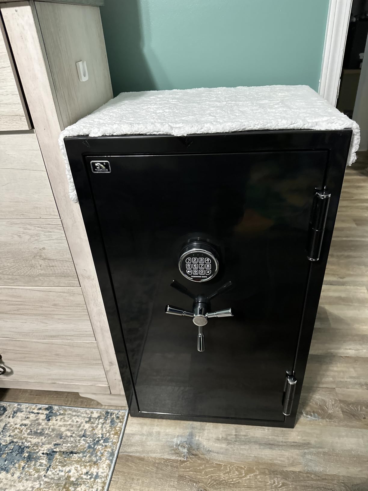 TIGERKING 8.78 Cu Ft Large White Fireproof Waterproof Home Safe, Jewelry Closet Floor Safe for Valuables, Heavy Duty Steel Security Safes with Digital Lock, Drawer and Adjustable Shelves customer photo 2