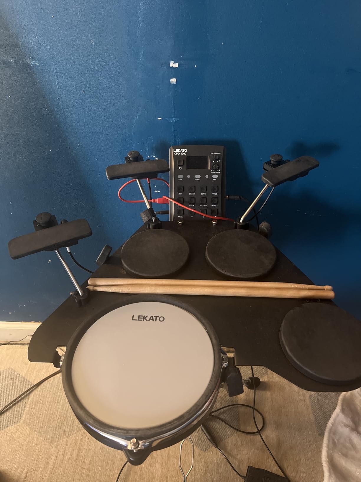 LEKATO CPD-1000 Electronic Drum Set with Quiet Mesh Pads, Portable Electric Drum Set, 220+ Sounds, USB MIDI, 2 Robust Footswitch, Sticks, Travel Bag customer photo 2