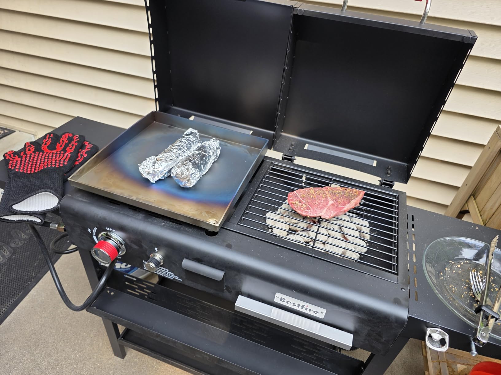 Propane Gas Griddle Charcoal Grill Combo Flat Top Griddle W/Dual Lids & 2 Side Shelves Dual Fuel BBQ Grill for Outdoor Barbecue customer photo 2